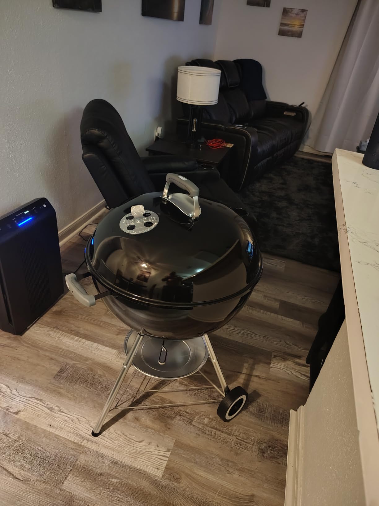 Weber Original Kettle Charcoal Grill, 22-Inch, Black - Classic Outdoor BBQ Grill with One-Touch Cleaning System & Precise Temperature Control Dampers customer photo 2
