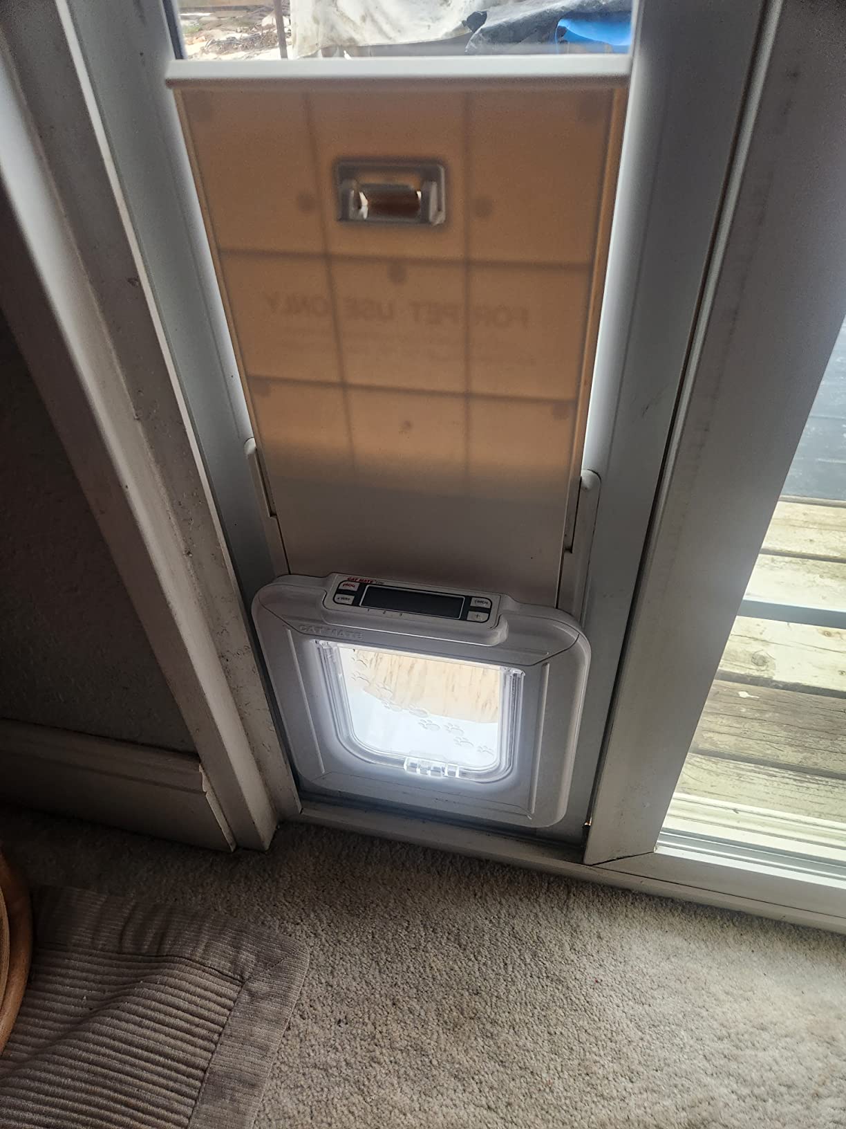 Cat Mate Elite I.D Disc Cat Flap with Timer Control (305) - Compatible with Pet Mate I.D Discs, for Small to Average Sized Cats customer photo 1