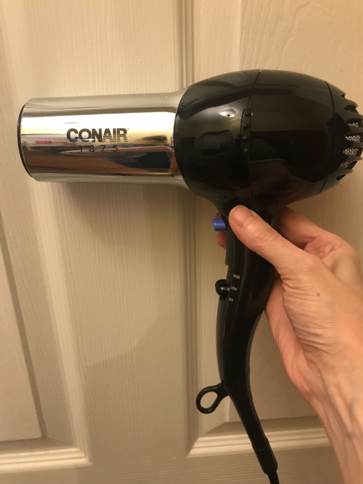 Conair Hair Dryer, 1875W Full-Size Hair Dryer with Ionic Conditioning, Blow Dryer, Tourmaline Ceramic Technology for Quick Drying, Black/Chrome customer photo 2