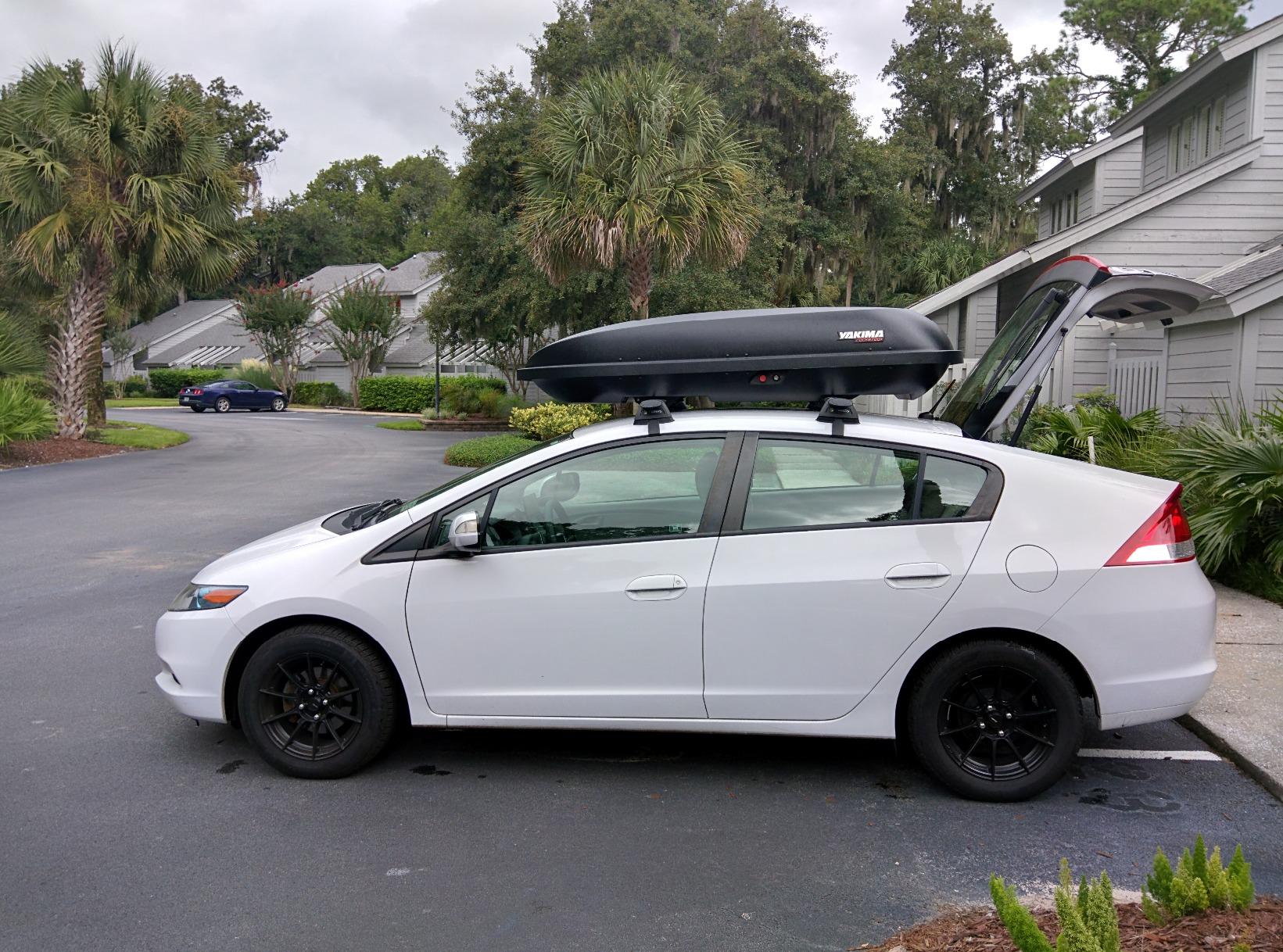 Yakima RocketBox Pro 14, Multi-sport Rooftop Cargo Box for Cars, Wagons and SUVs customer photo 2