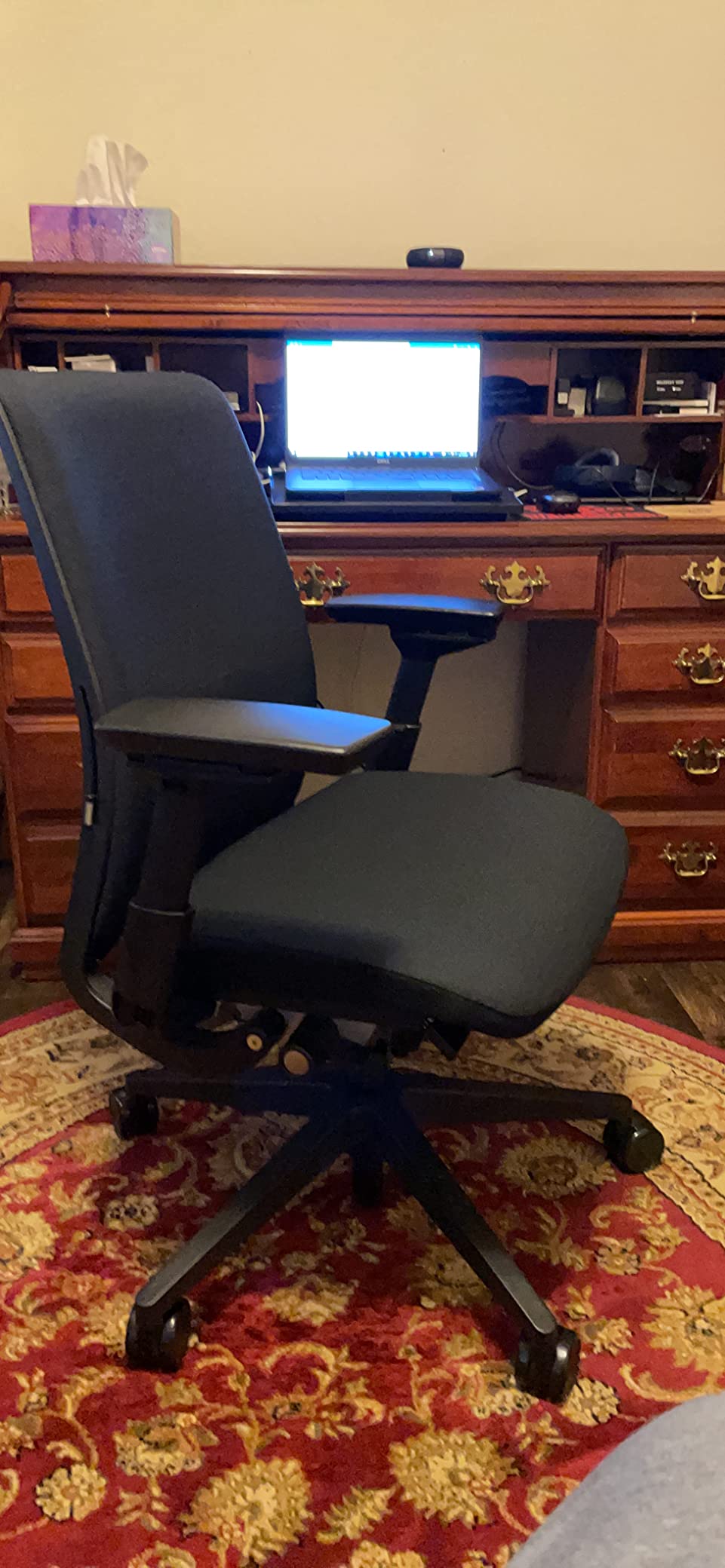 Think Chair - Sophisticated, Multi-User Chair - Five Points of Adjustability - Ergonomic Office Chair - Spine Comfort - Lumbar Support - Adjustable Arms - Black customer photo 1