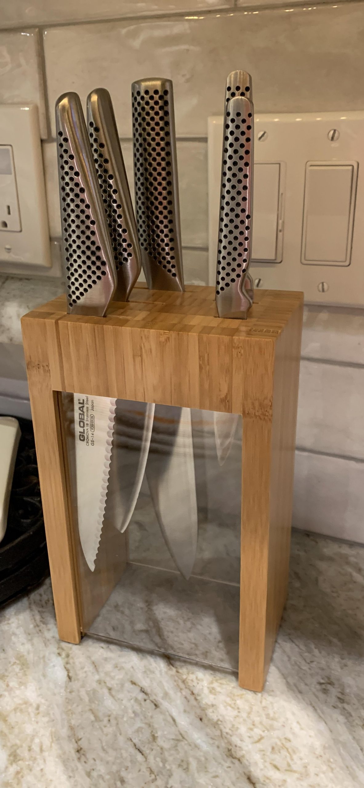 Global 7-piece Ikasu Knife Block Set customer photo 2