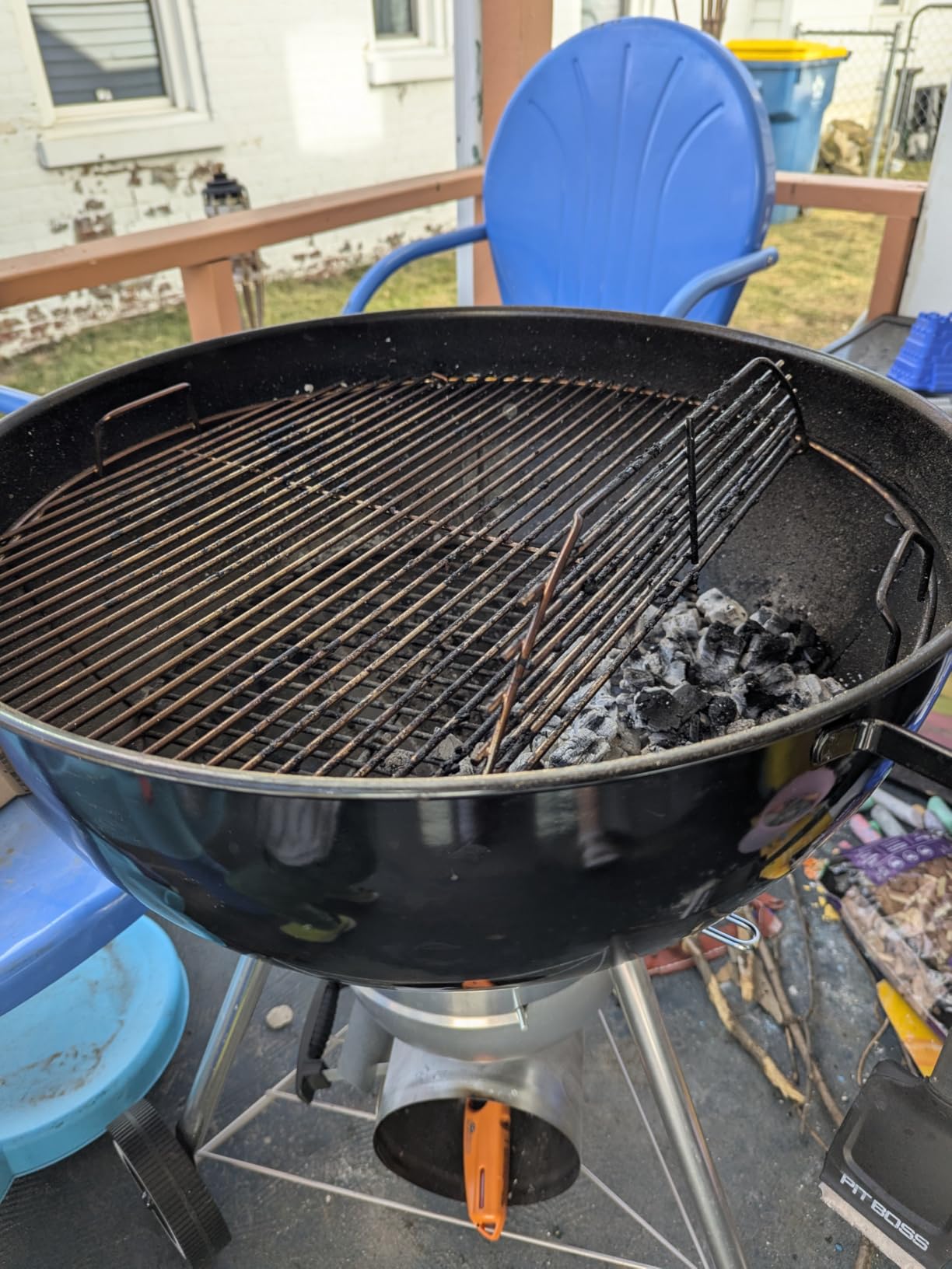 Weber Original Kettle Premium Charcoal Grill, 22-Inch, Black - Outdoor BBQ Grill with Built-In Thermometer, Heat Control Dampers & One-Touch Cleaning System customer photo 1