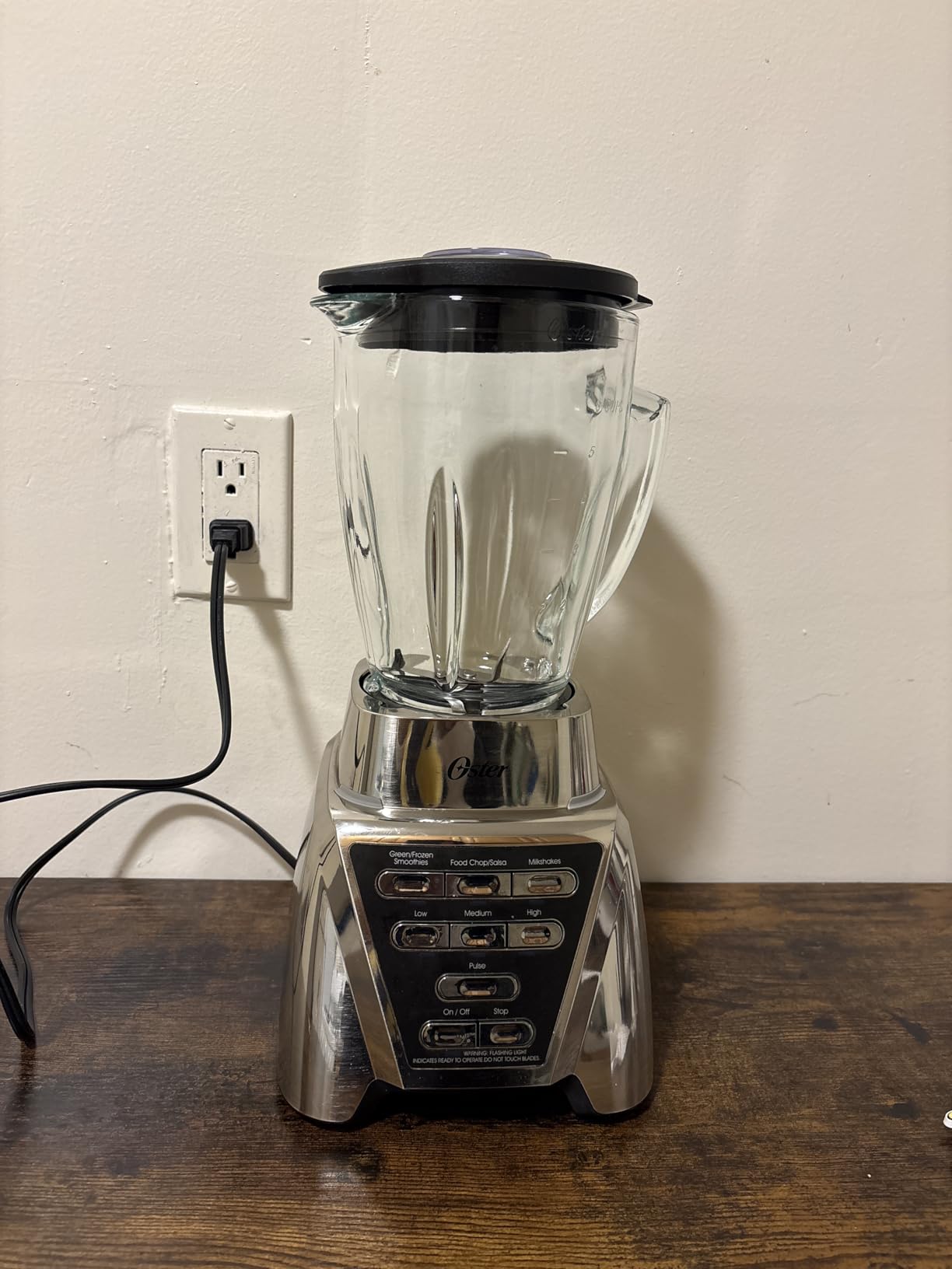 Oster Pro 1200 Smoothie Blender with Glass Jar & 24oz To-Go Cup | 1200W Power, 7 Speeds, Brushed Nickel customer photo 2