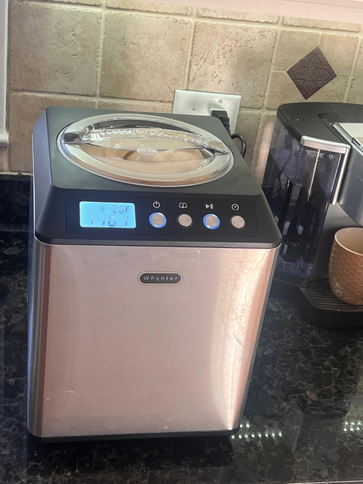 Whynter Ice Cream Maker Machine Automatic 2.1 Qt. Upright with Built-In Compressor, LCD Digital Display & Timer, No Pre-Freezing, ICM-201SB, Stainless Steel customer photo 2