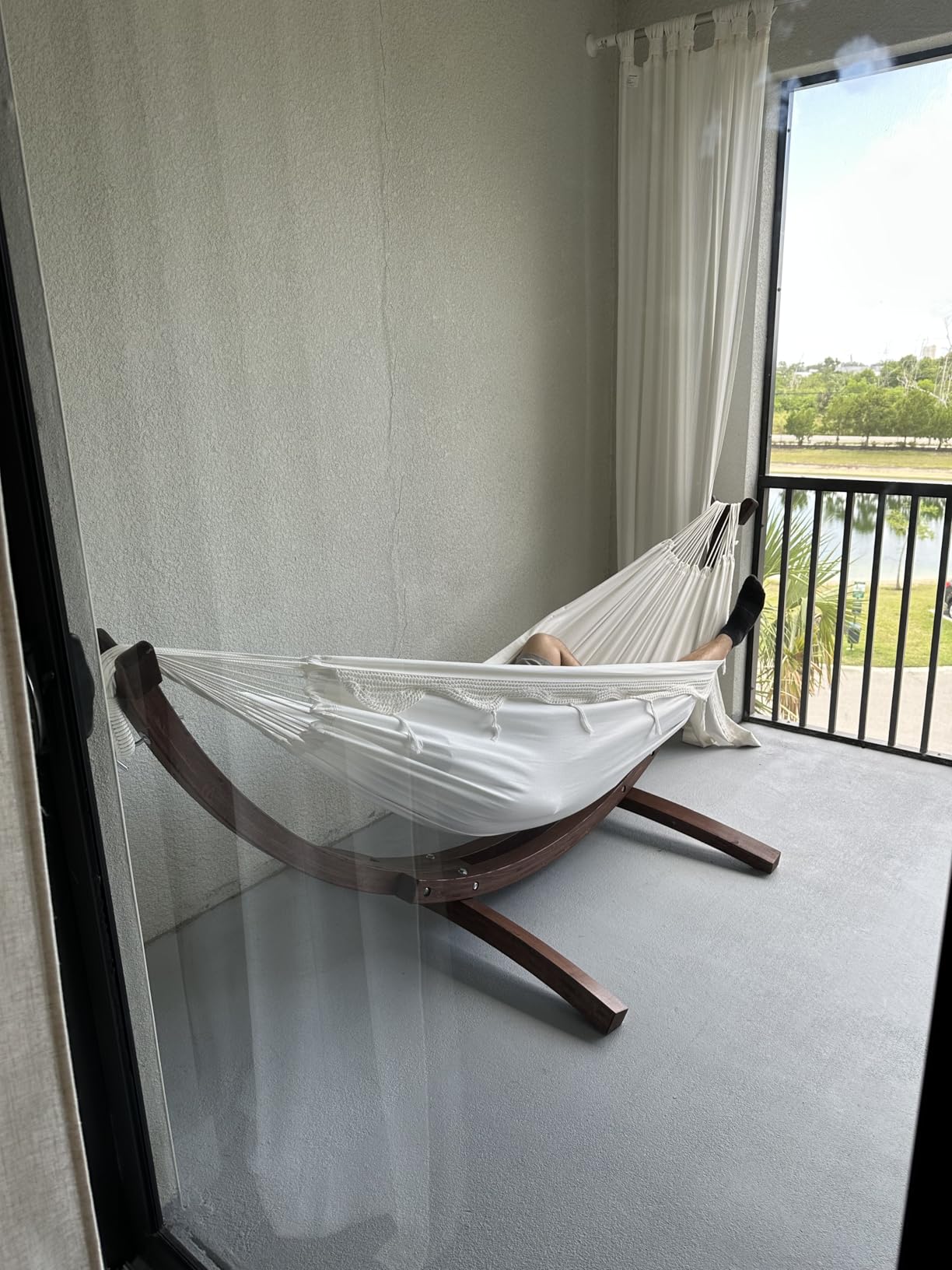 Vivere Double Cotton Hammock with Solid Pine Arc Stand - 450 lb Capacity, Durable FSC Wood Frame, Includes Hardware & User Guide customer photo 1