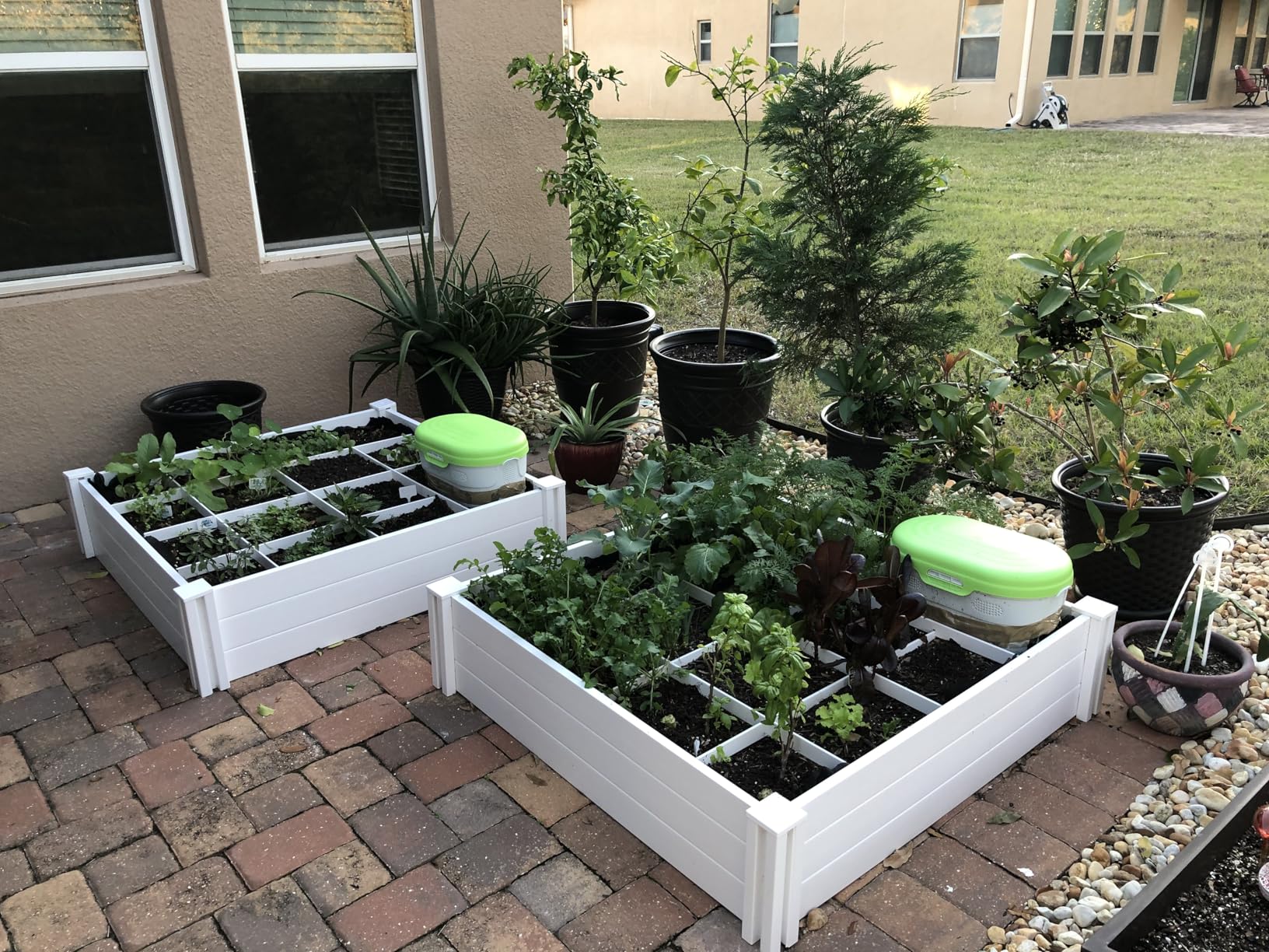 Vita Classic 4 Foot x 4 Foot x 11 inch White Vinyl Raised Modular Garden Bed, White, PVC, BPA and Phthalate Free, VT17108 customer photo 1