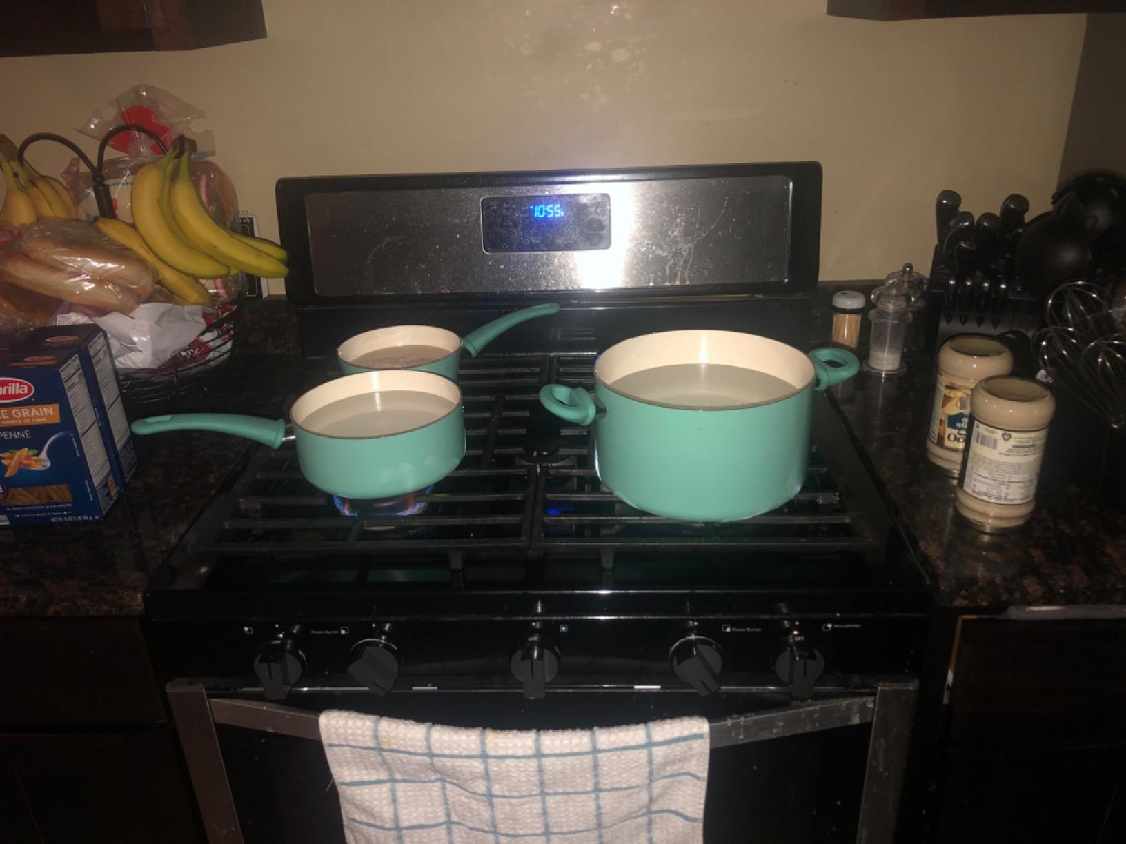 GreenLife Soft Grip 16 Piece Cookware Set, Non-Toxic PFAS-Free Ceramic Nonstick, Pots, Frying, Sauce, Saute, Glass Lids, Stay-Cool Handles, Wobble Free Bases, Dishwasher & Oven Safe, Turquoise customer photo 2