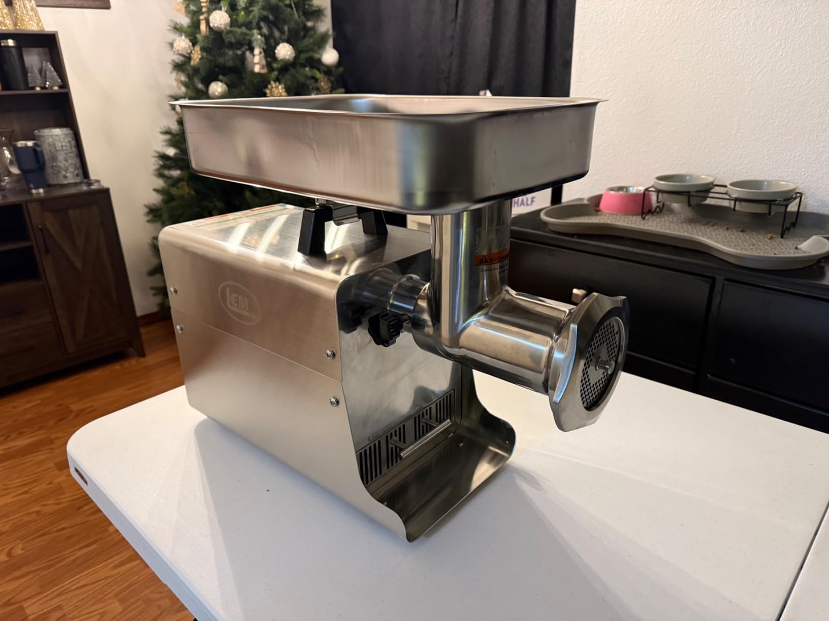 LEM Products BigBite #8 Meat Grinder, 0.5 HP Commercial-Quality Stainless Steel Electric Meat Grinder for Home Use, Heavy-Duty Food Processor for Grinding, Sausage Stuffing, Cooking customer photo 1