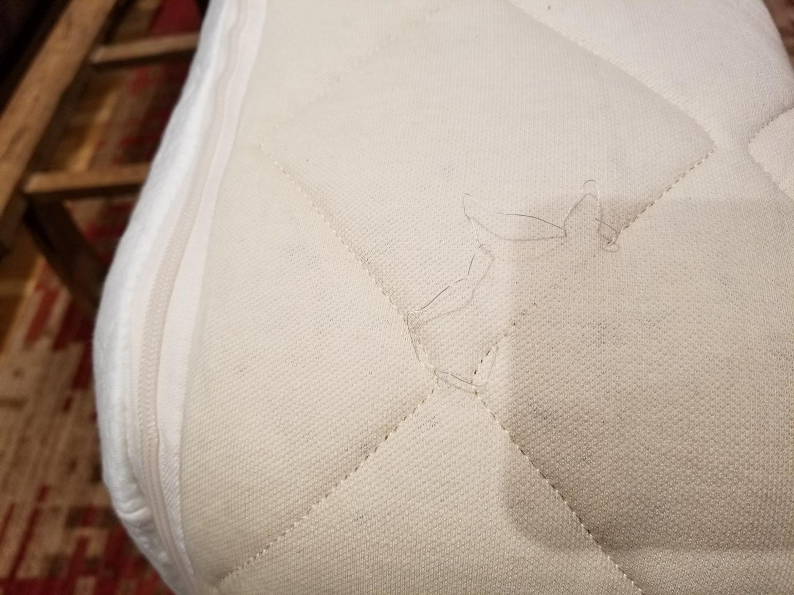 Happsy Organic Hybrid Mattress - Natural Latex Mattress - Medium Firm with Encased Coil Layers - Full customer photo 2