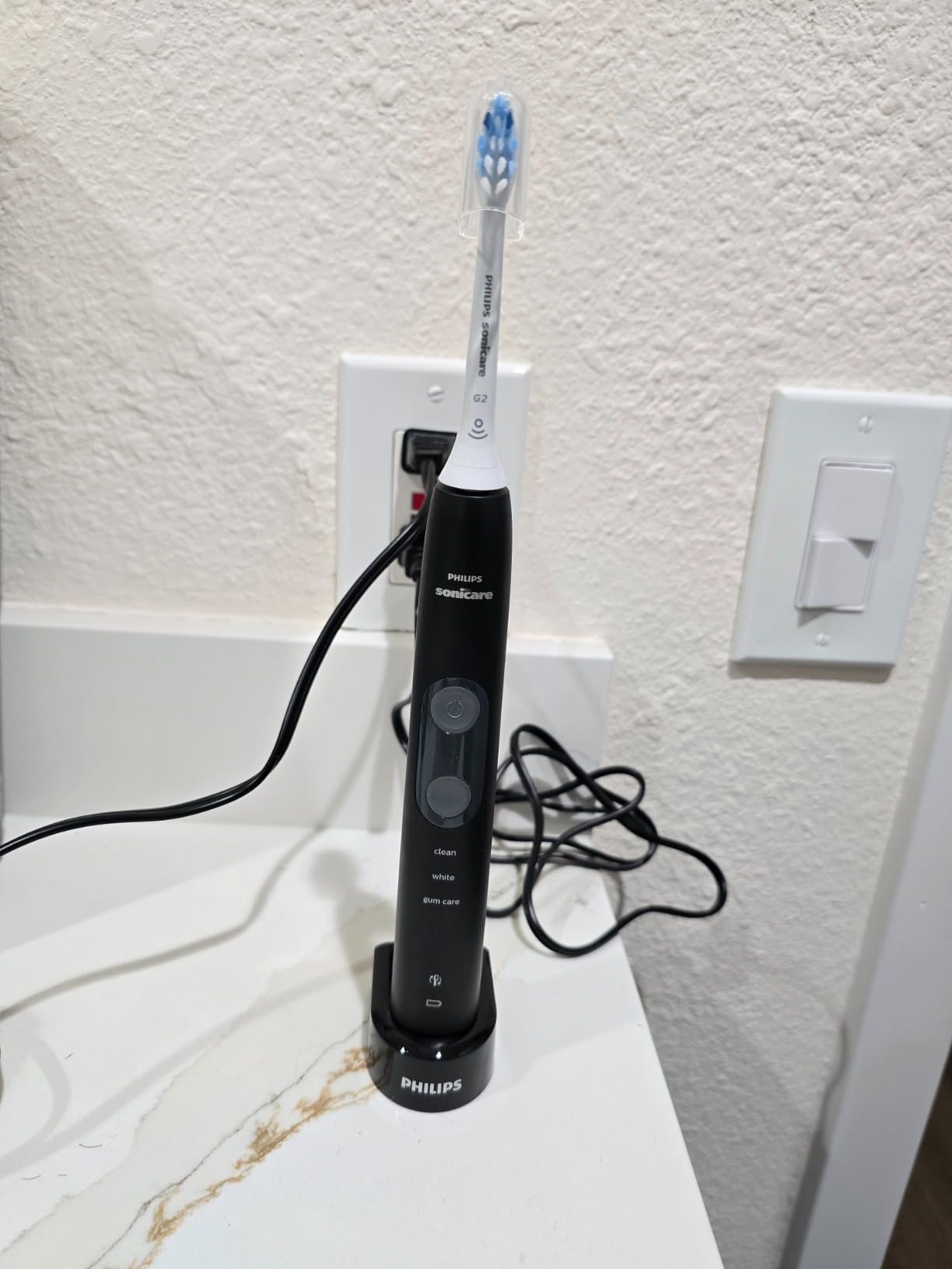Philips Sonicare ProtectiveClean 5100 Rechargeable Electric Toothbrush with Pressure Sensor, 3 Cleaning Modes, SmarTimer and QuadPacer, 14-Day Battery Life, Travel Case, White, Model HX6857/11 customer photo 1
