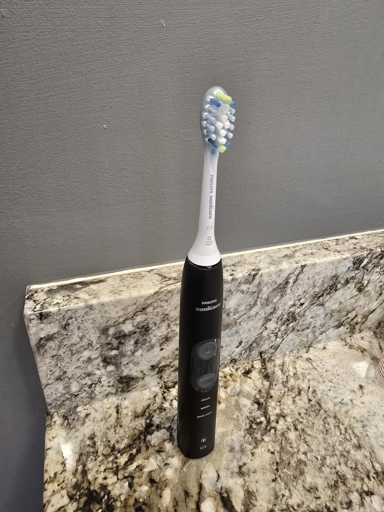 Philips Sonicare ProtectiveClean 5100 Rechargeable Electric Toothbrush with Pressure Sensor, 3 Cleaning Modes, SmarTimer and QuadPacer, 14-Day Battery Life, Travel Case, White, Model HX6857/11 customer photo 2