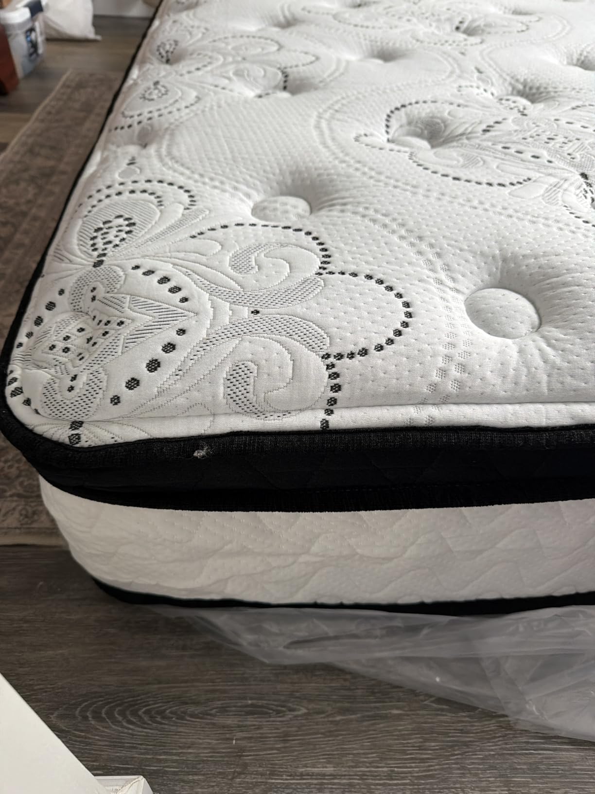Signature Design by Ashley Chime 12 Inch Hybrid Full Mattress, Memory Foam with Lumbar Support, High-Density Foam & Pocketed Coils for Comfort & Back Support, Mattresses in a Box, Full Size customer photo 2