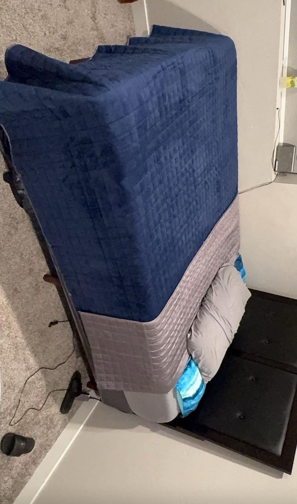 YnM Cooling Weighted Blanket for Adults, 15lbs Heavy Bed Throw for One Person of 140lbs, Perfect for Hot Sleepers or Warm Climates with Rayon/Glass Beads(48x72 Inches,Twin/Full Bed, Sea Grass) customer photo 2