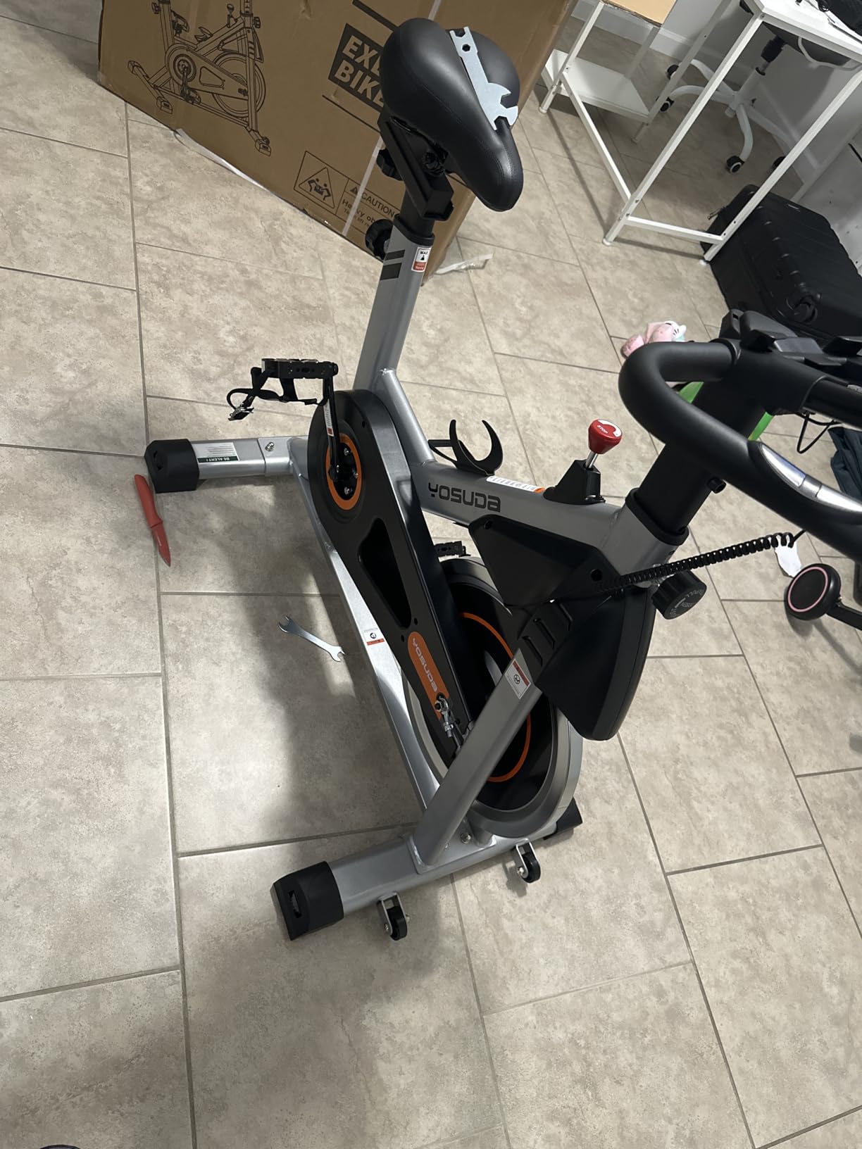 YOSUDA Exercise Bike, Brake Pad Stationary Bike for Home with Exclusive App, Magnetic Indoor Cycling Bike with 300 lb Weight Capacity, Low Noise, Tablet Holder and Fitness Courses for Weight Loss customer photo 1