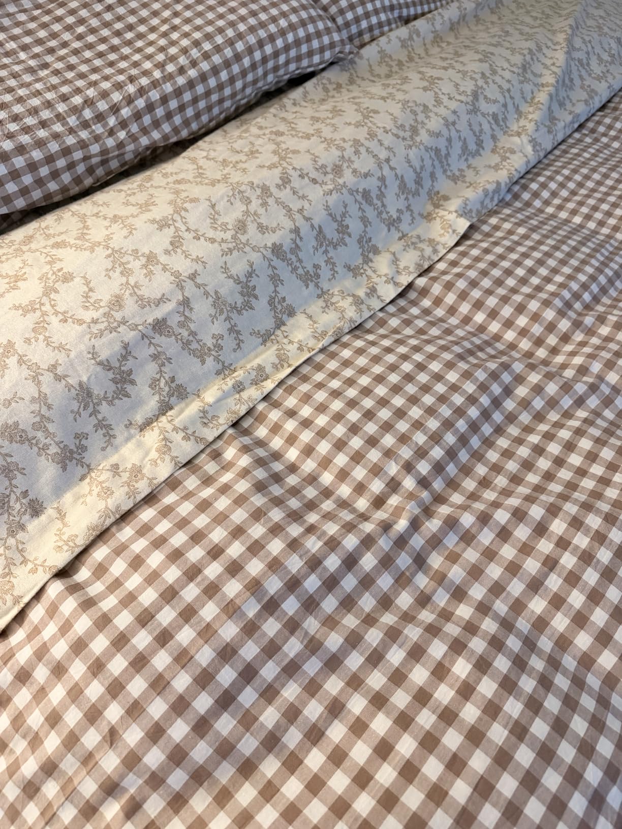 Laura Ashley Flannel Sheets Queen Size, Anti-Pilling & Wrinkle Resistant Cotton, Touchably Soft for All-Season Comfort - Bed Sheets with Matching Pillowcases & Fitted Sheet (Mulholland Plaid Blue) customer photo 1