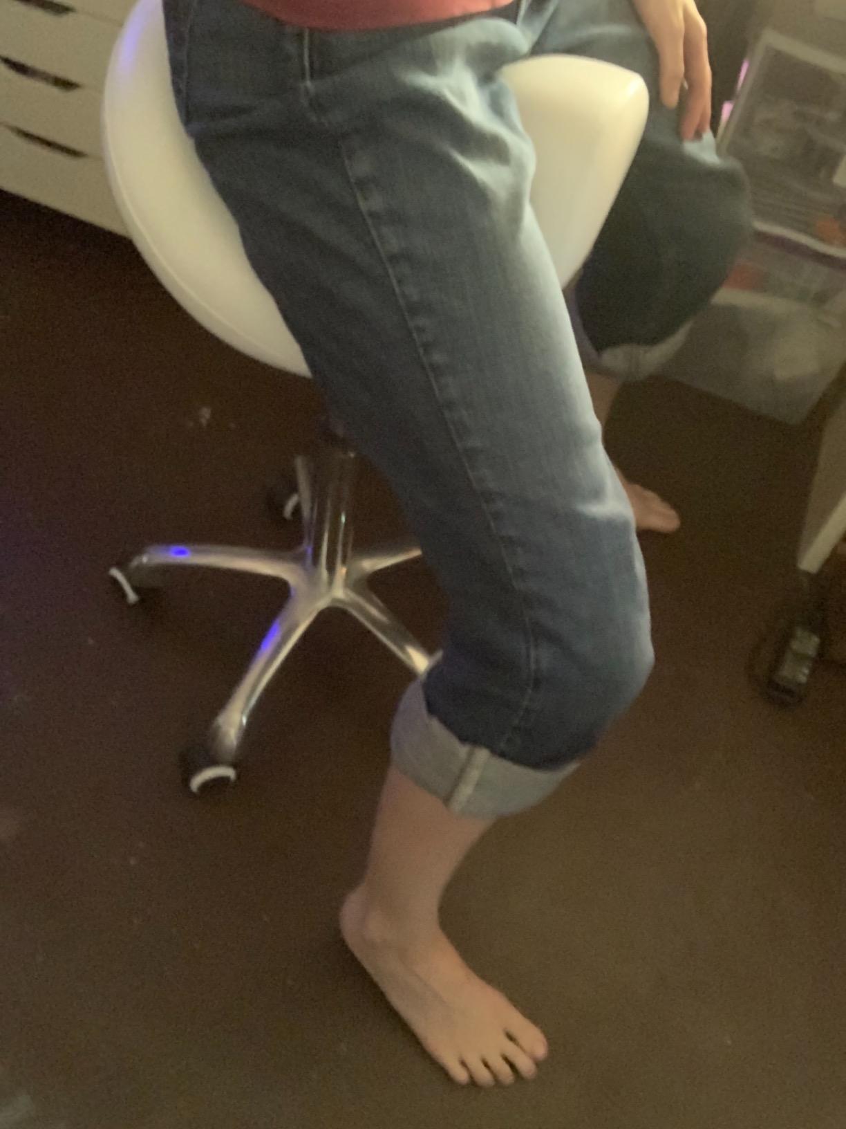 Antlu Saddle Stool Rolling Chair for Medical Massage Salon Kitchen Spa Drafting, Adjustable Hydraulic Stool with Wheels (Without Backrest, Black) customer photo 1