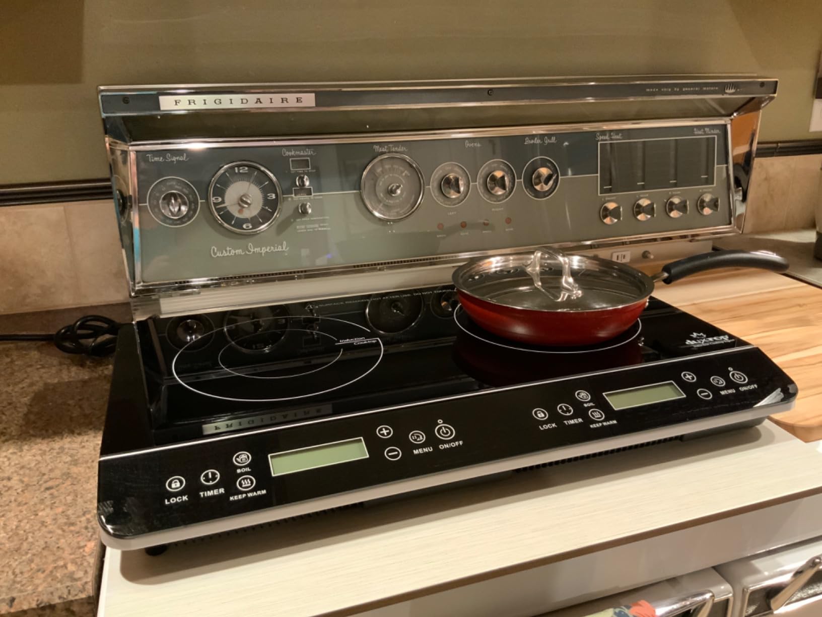 Duxtop LCD Portable Double Induction Cooktop 1800W Digital Electric Countertop Burner Sensor Touch Stove, 9620LS/BT-350DZ customer photo 2