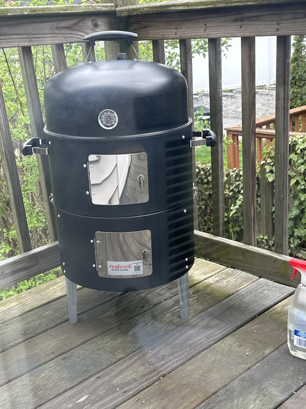 Realcook Vertical 17 Inch Steel Charcoal Smoker, Heavy Duty Round BBQ Grill for Outdoor Cooking, Black customer photo 1