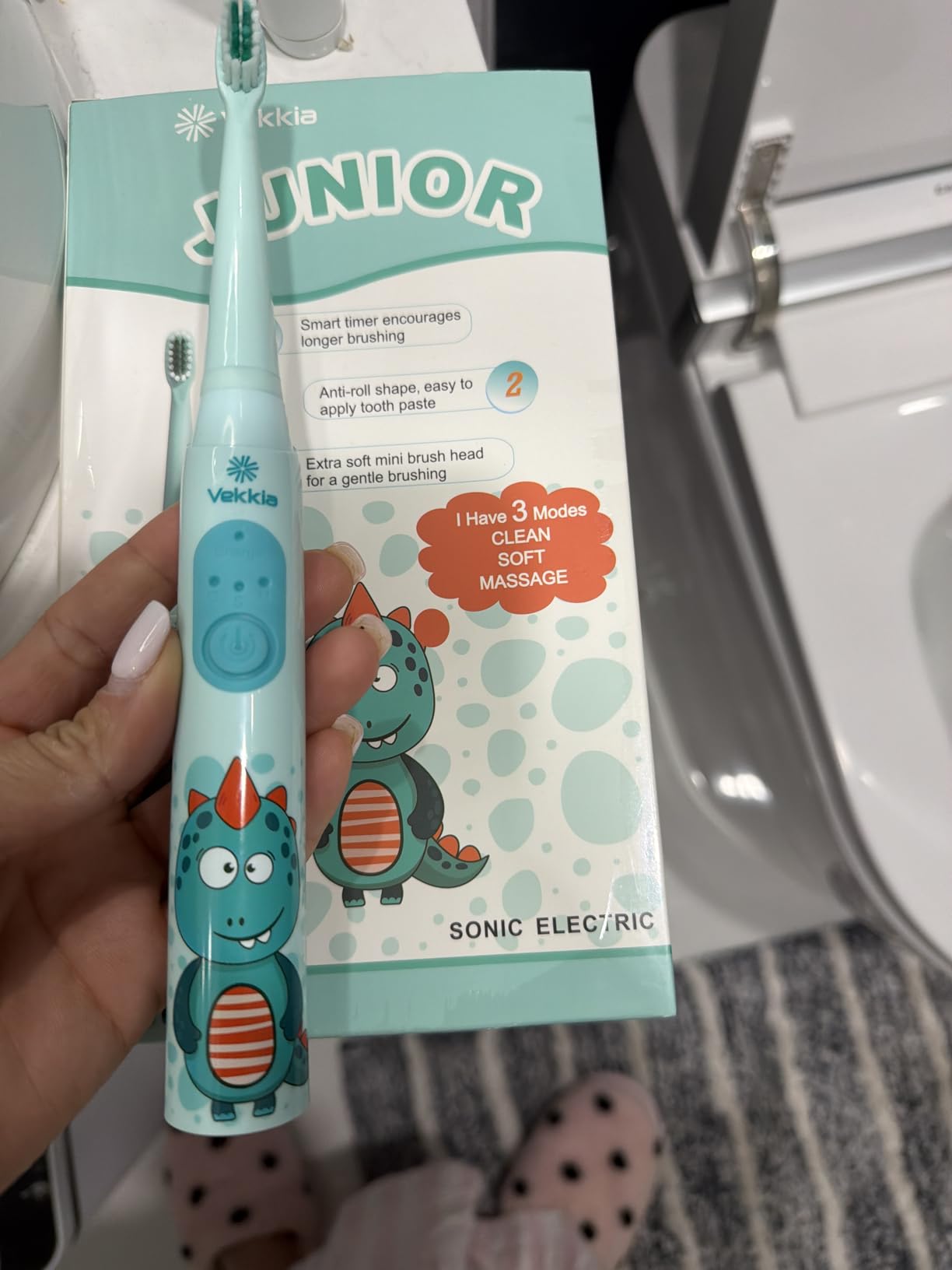 Vekkia Sonic Rechargeable Kids Electric Toothbrush, 3 Modes with Memory, Fun & Easy Cleaning, 24000 Strokes, IPX7 Waterproof, 2-Min Timer for Age 5+, 4 Soft Bristles (Blue) customer photo 2