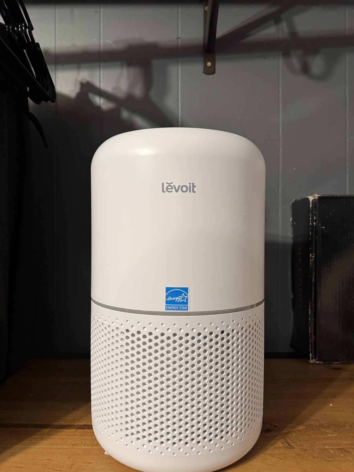 LEVOIT Air Purifier for Home Allergies Pet Hair in Bedroom, Covers Up to 1073 ft², AHAM VERIFIDE, 3-in-1 Filter with HEPA Sleep Mode, Core300-P, White customer photo 1