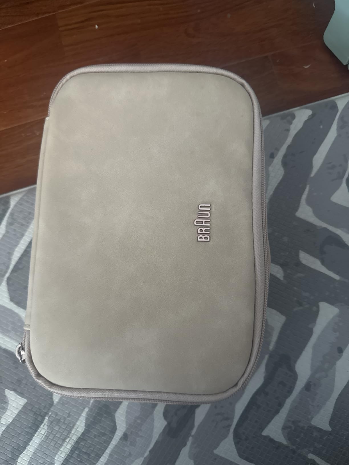 Braun IPL, Silk Expert Pro 5, IPL Hair Removal for Women and Men, Permanent Laser Hair Reduction At-Home, 2 Heads, Pouch, IPL5137 customer photo 1