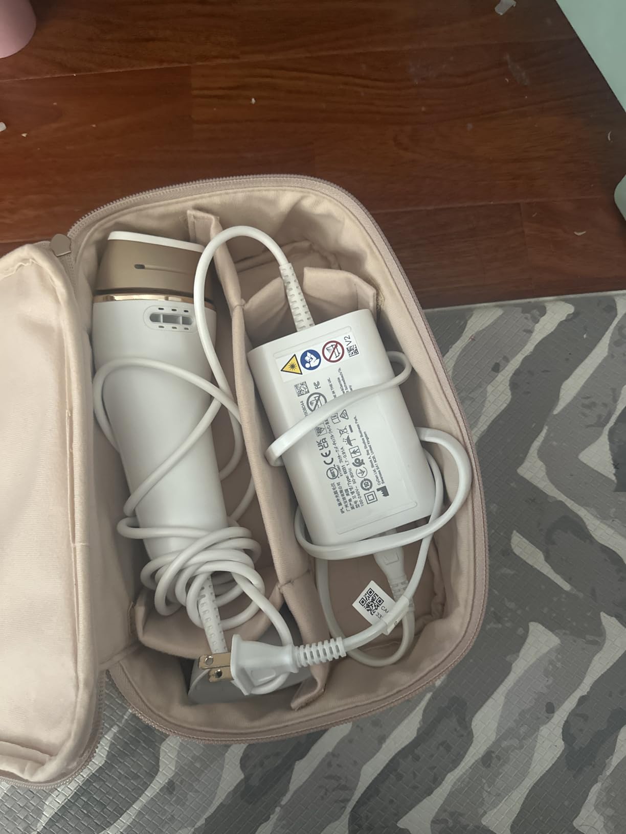 Braun IPL, Silk Expert Pro 5, IPL Hair Removal for Women and Men, Permanent Laser Hair Reduction At-Home, 2 Heads, Pouch, IPL5137 customer photo 2