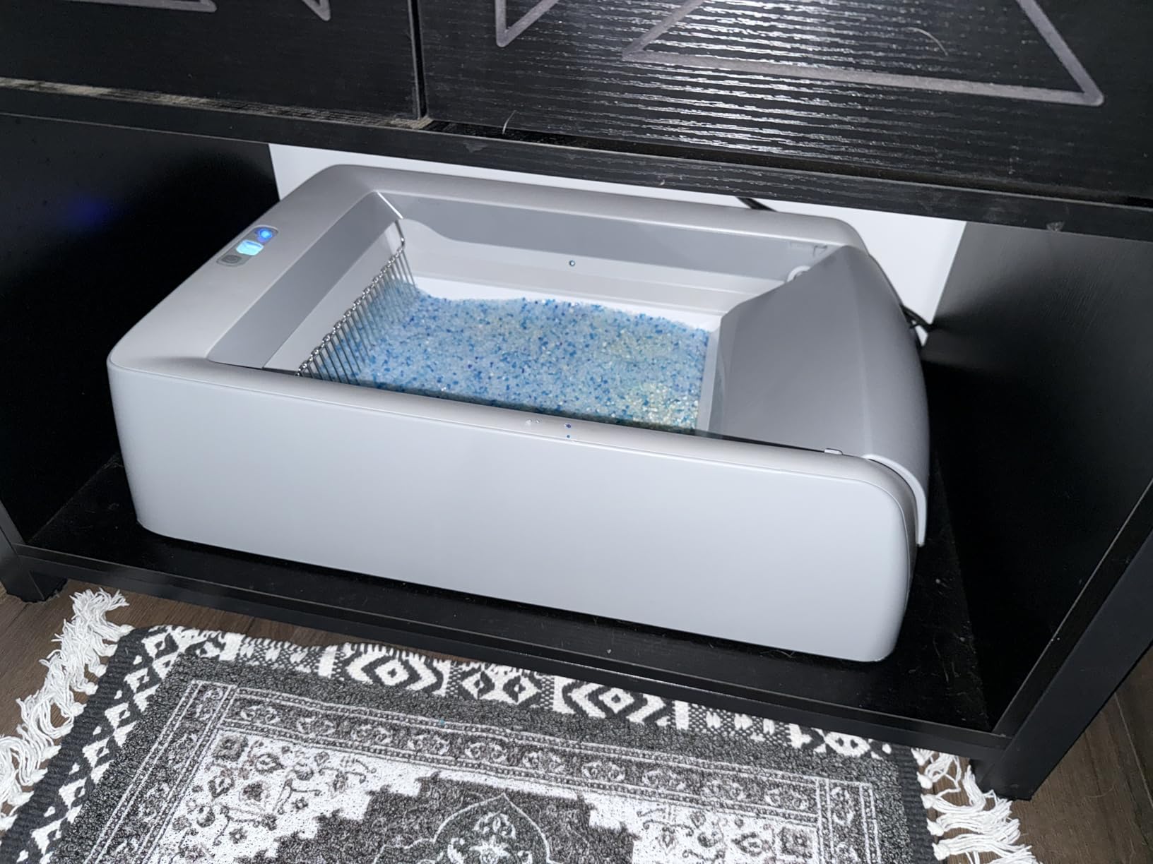 PetSafe ScoopFree Crystal Pro Legacy Automatic Self-Cleaning Cat Litter Box Includes 1 Disposable Crystal Litter Tray Advanced Odor Control Not Enclosed Gray (PAL00-16805) customer photo 1