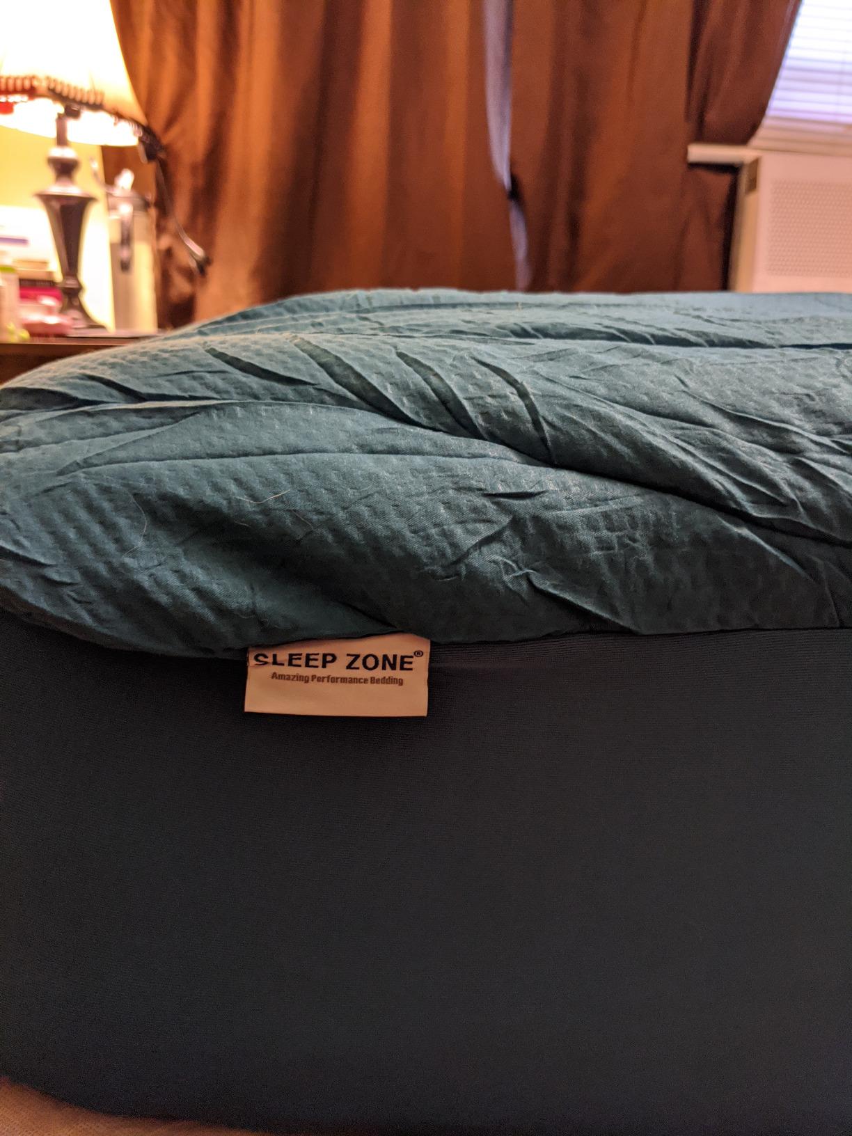 SLEEP ZONE Cooling Queen Mattress Topper, Premium Zoned Cool Mattress Pad Cover, Padded Mattress Protector Breathable Washable, Deep Pocket 8-21