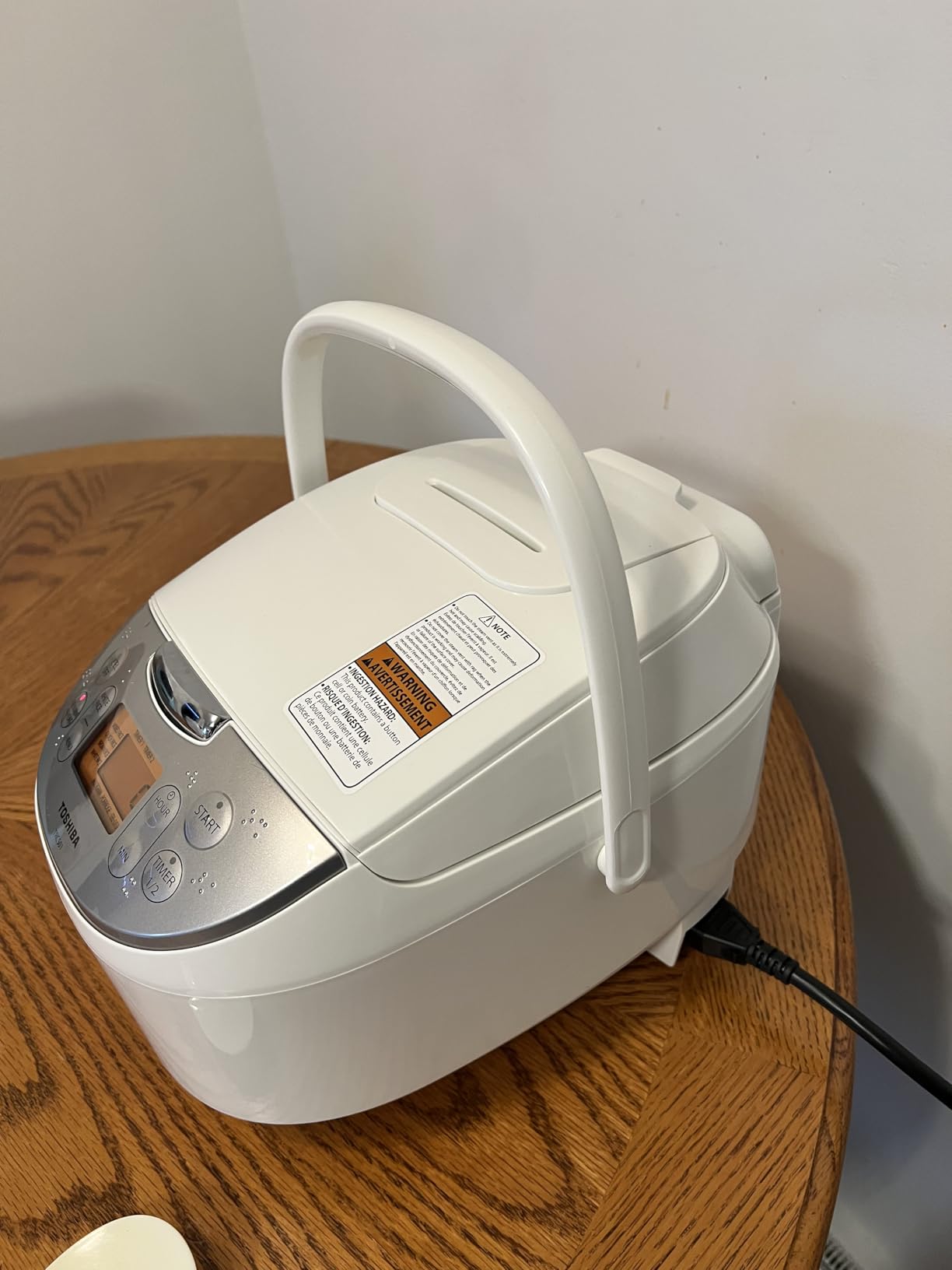 Toshiba Rice Cooker 6 Cup Uncooked - Japanese Rice Cooker with Fuzzy Logic Technology, 7 Cooking Functions, Digital Display customer photo 1