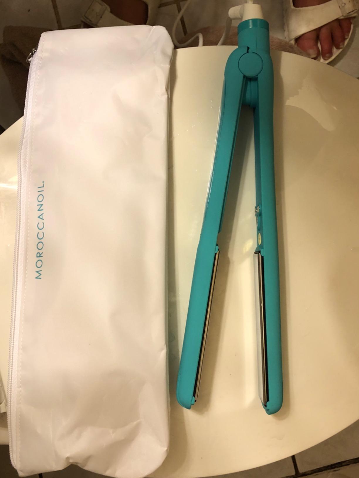 Moroccanoil Perfectly Polished Titanium Flat Iron customer photo 1