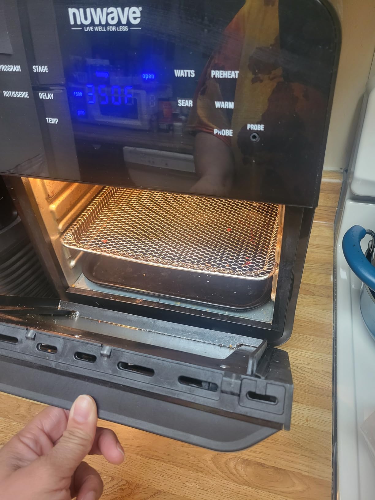 Nuwave Brio 15.5Qt Air Fryer Rotisserie Oven, X-Large Family Size, Powerful 1800W, 4 Rack Positions, 50-425F Temp Controls, 100 Presets & 50 Memory, Integrated Smart Thermometer, Linear T Technology customer photo 2