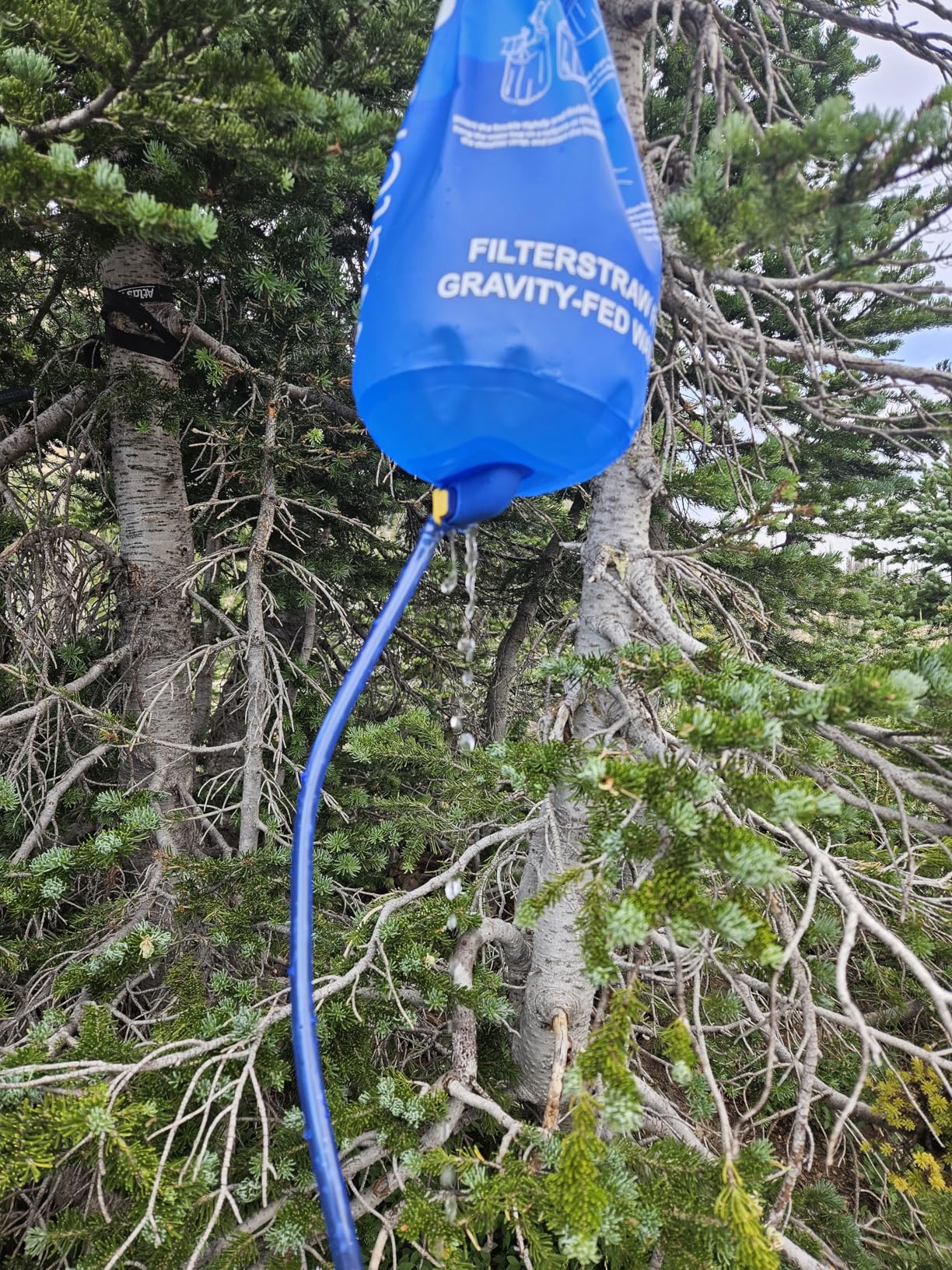 Waterdrop Gravity Water Filter Straw, Camping Water Filtration System, Water Purifier Survival for Travel, Backpacking and Emergency Preparedness, 1.5 gal Bag, 5 Stage Filtration, Pack of 1 customer photo 2