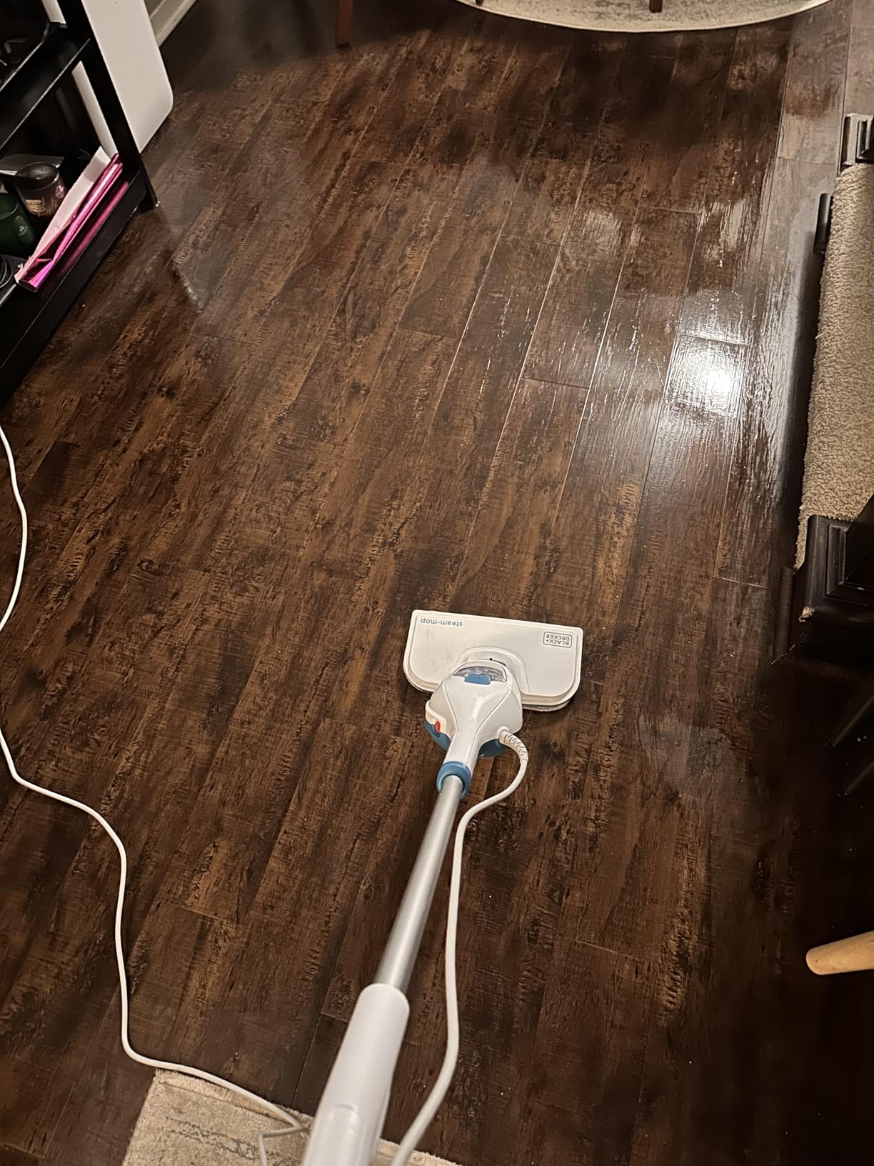 BLACK+DECKER Steam Mop, White (HSM13E1) customer photo 1