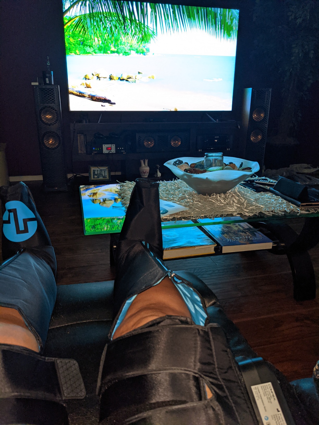 Compex Ayre Wireless Rapid Recovery Compression Boots - High Tech Compression Massage - S/M customer photo 1