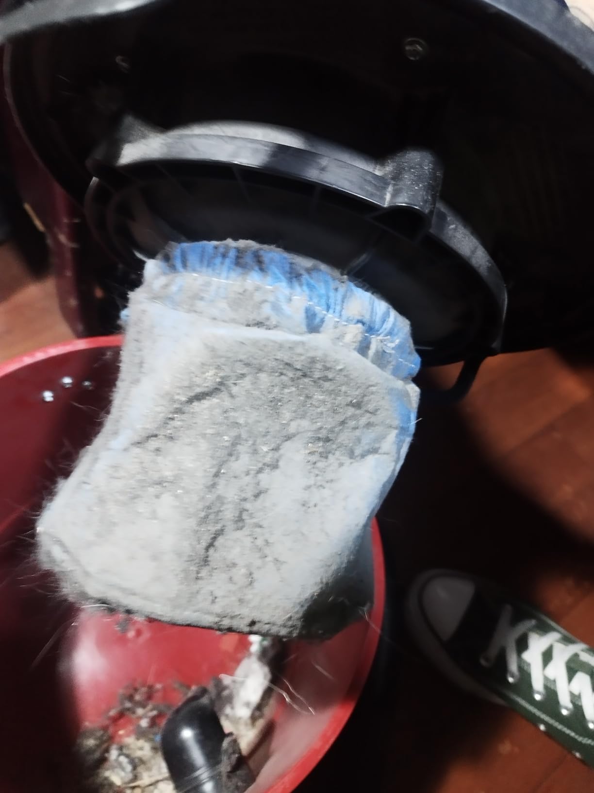 Vacmaster 2.5-Gallon* 2 Peak HP Wall Mountable Wet/Dry Vacuum - VOM205P 1101 customer photo 2