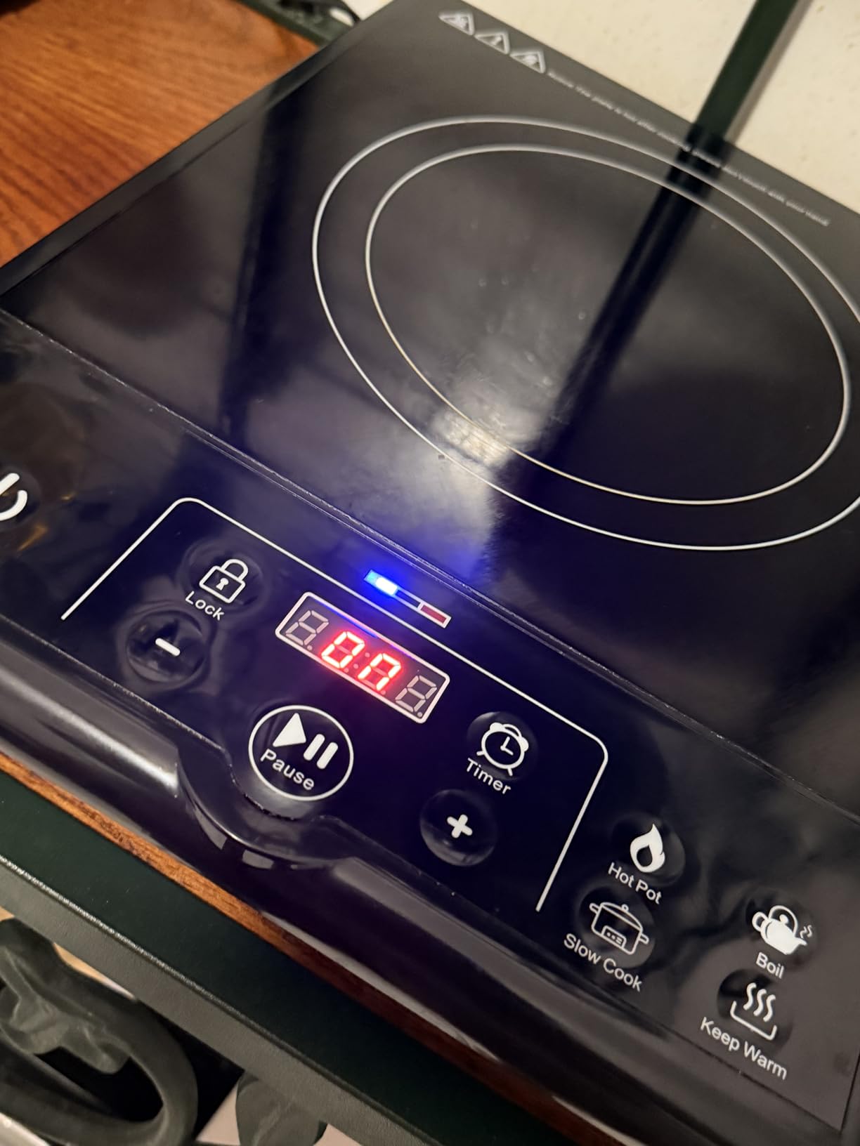 Mueller RapidTherm Portable Induction Cooktop, 1800W Single Burner Hot Plate with 8 Power Levels, 8 Temperature Settings, 4 Presets, 4-Hour Timer, Auto Shut-Off & Child Lock for RV, Dorm, Small Kitchen customer photo 2