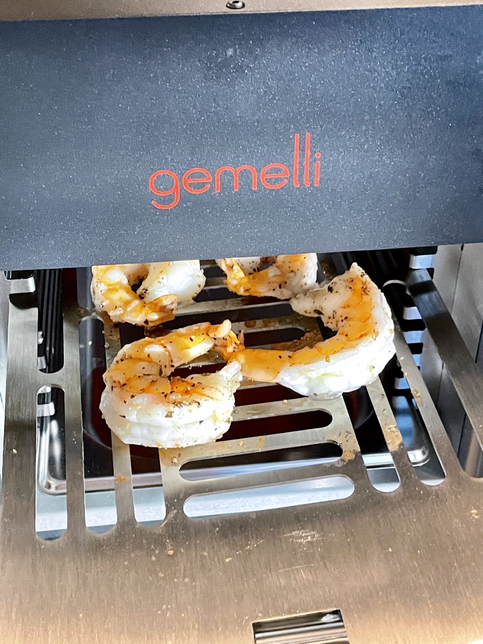 Gemelli Home Gourmet Steak Grille (1600 Watt), Steakhouse Quality, Infrared Ceramic Superheating Up to 1560 Degrees, Indoor Electric Infrared Grill and Sear Station, Stainless Steel Accessories customer photo 2