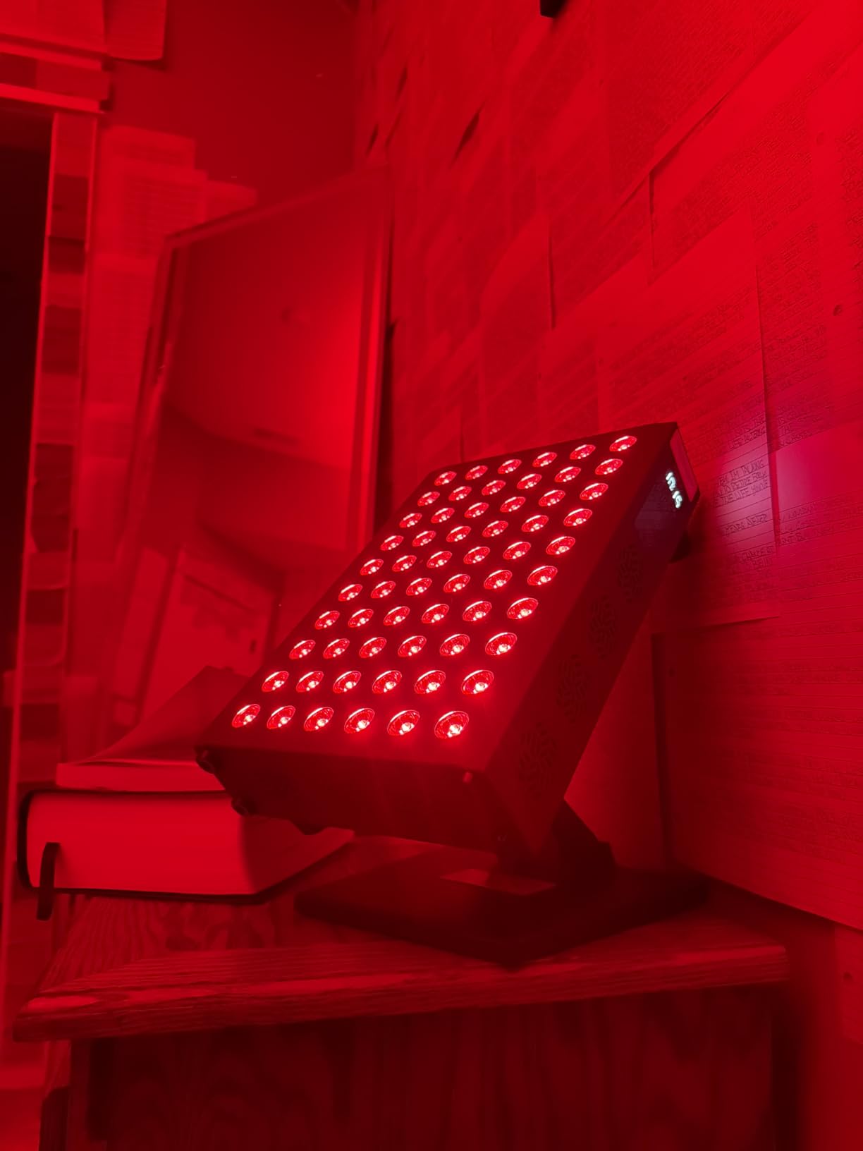 Hooga Red Light Therapy Panel Device - 660nm Red & 850nm Near Infrared Light Therapy, LED Light Therapy Lamp, 60 Dual Chip LEDs, Timer, Table Top Stand Included - PRO300 customer photo 1