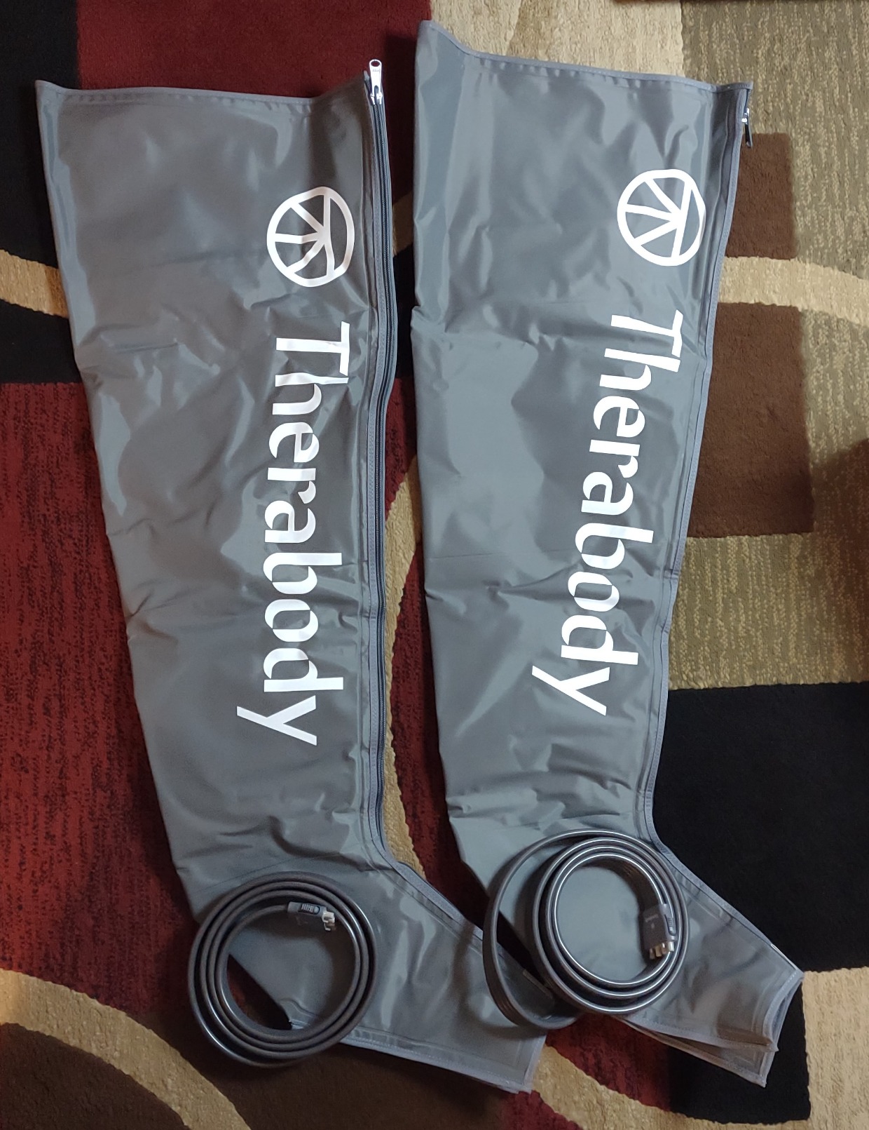 Theragun RecoveryAir Pro - Recovery Boots - Fully Customizable Pneumatic Compression Therapy System (Medium) customer photo 1