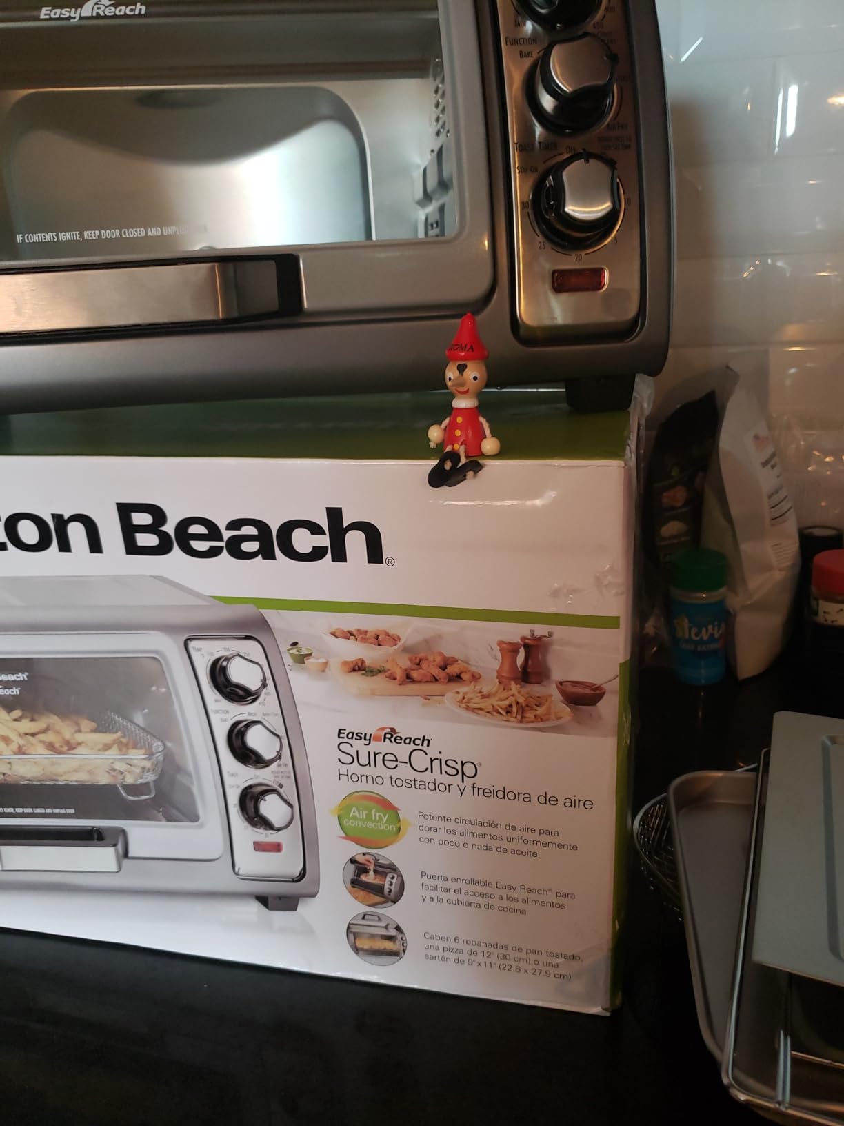 Hamilton Beach Air Fryer Toaster Oven Combo with Large Capacity, Fits 6 Slices or 12 inch Pizza, Easy Reach Sure-Crisp, Stainless Steel customer photo 2