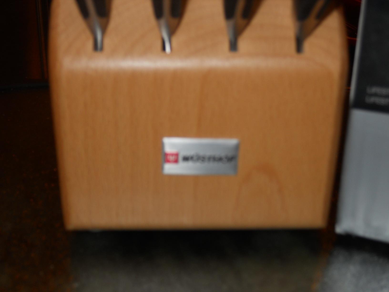 WÜSTHOF Classic IKON 15-Piece Knife Block Set customer photo 2