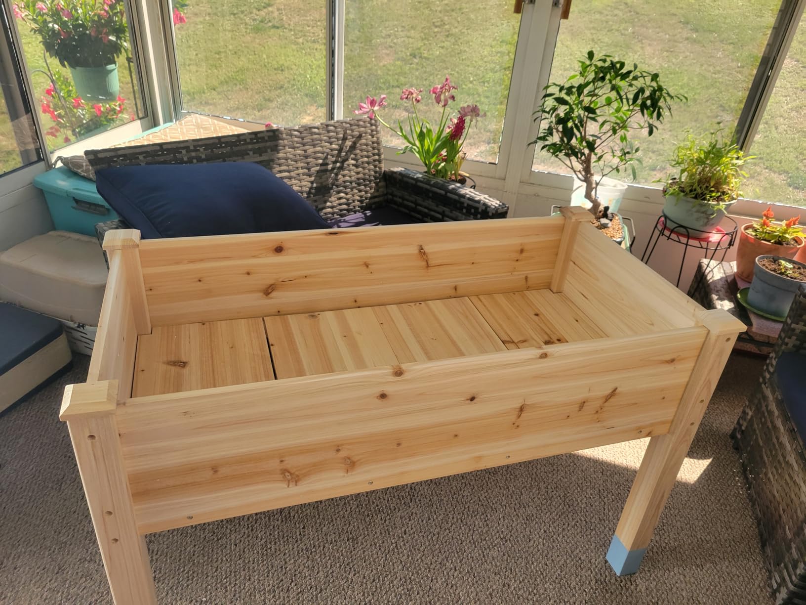 MIXC 331 lb Capacity Wooden Raised Garden Bed with Legs, 48x24x31 in. Elevated Reinforced Large Planter Box for Vegetable Flower Herb Outdoors - Beam and Column Structure customer photo 2