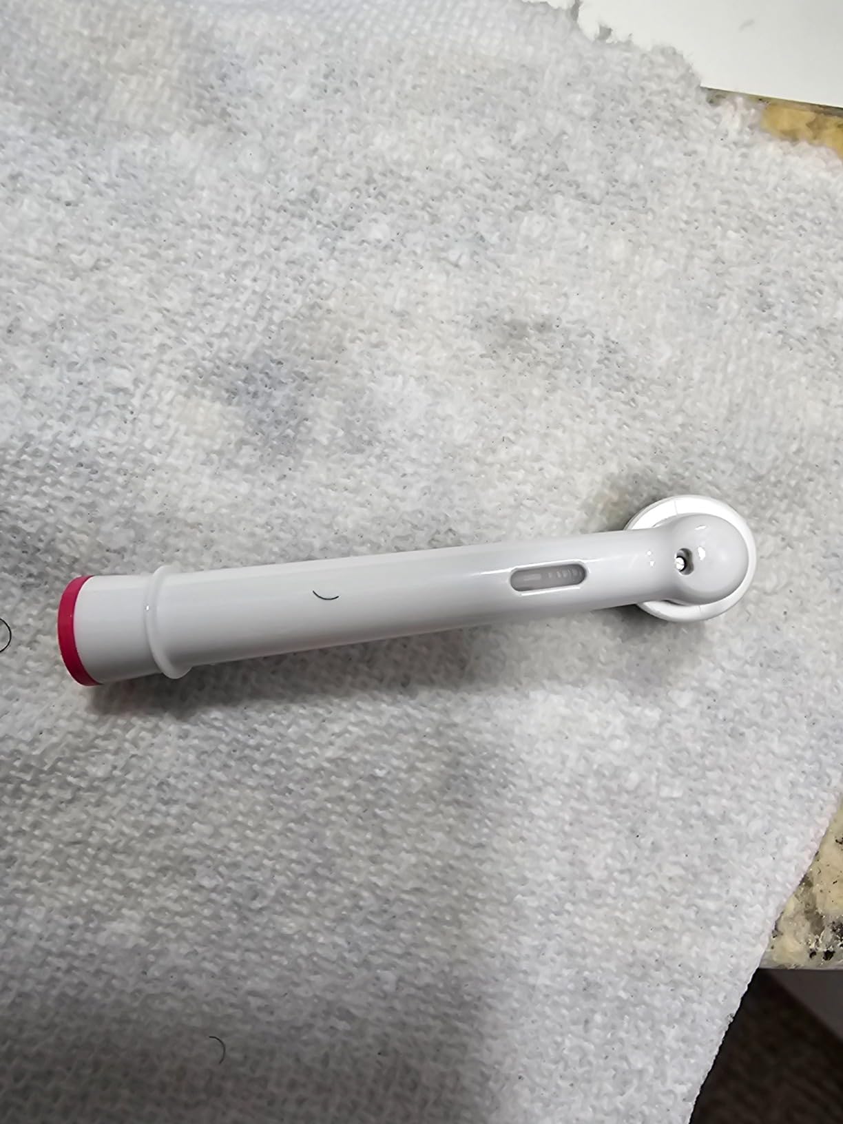 Philips Sonicare 4100 Series Electric Toothbrush - Pressure Sensor, Two Intensity Settings, White, HX3681/23 customer photo 2