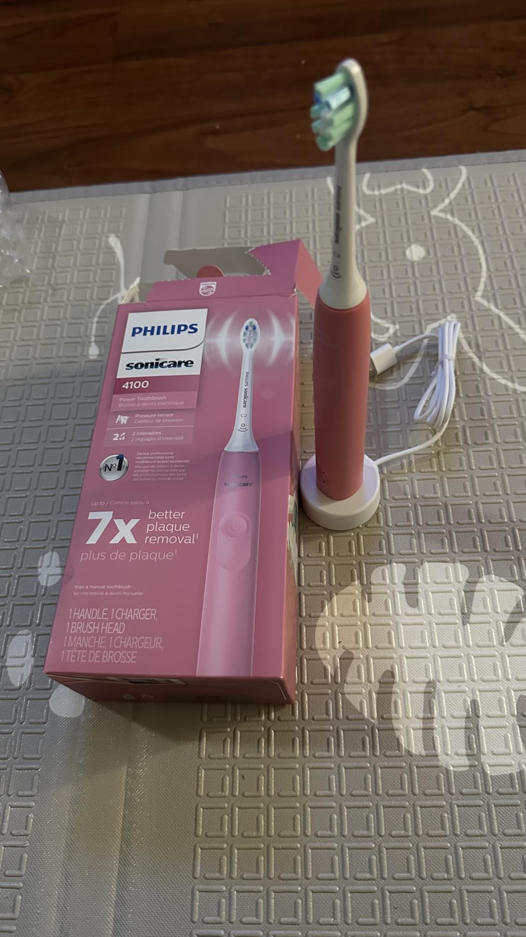 Philips Sonicare 4100 Series Electric Toothbrush - Sonic Toothbrush with Advanced Sonic Technology, Pressure Sensor, Two Intensity Settings, Smartimer & Quadpacer, Deep Pink, Model HX3681/26 customer photo 2