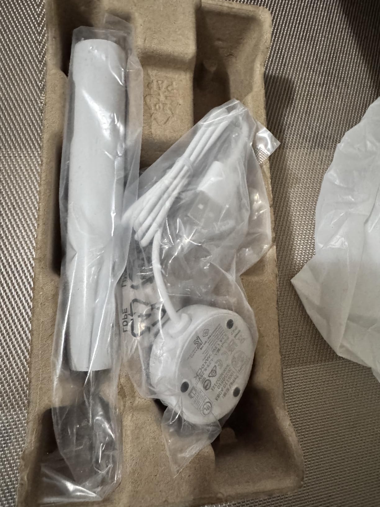 Philips Sonicare 1100 Series Electric Toothbrush with Advanced Sonic Technology, EasyStart, Smartimer & Quadpacer, White, Model HX3641/02 customer photo 2