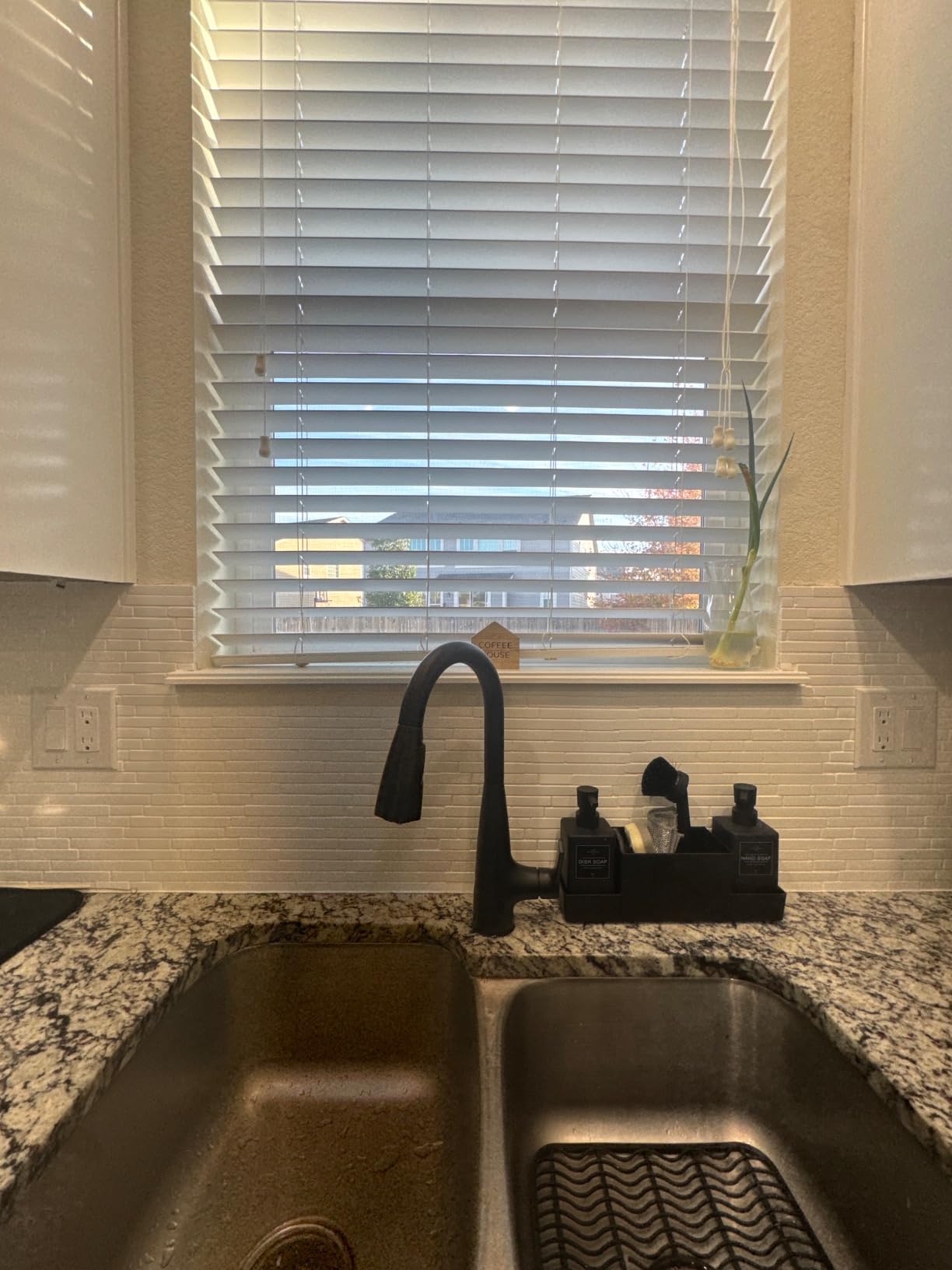 Moen Haelyn Spot Resist Stainless Touchless Single-Handle Pulldown Sprayer Kitchen Faucet with Soap Dispenser, Features Power Clean for a Faster Wash, 87627EWSRS customer photo 2