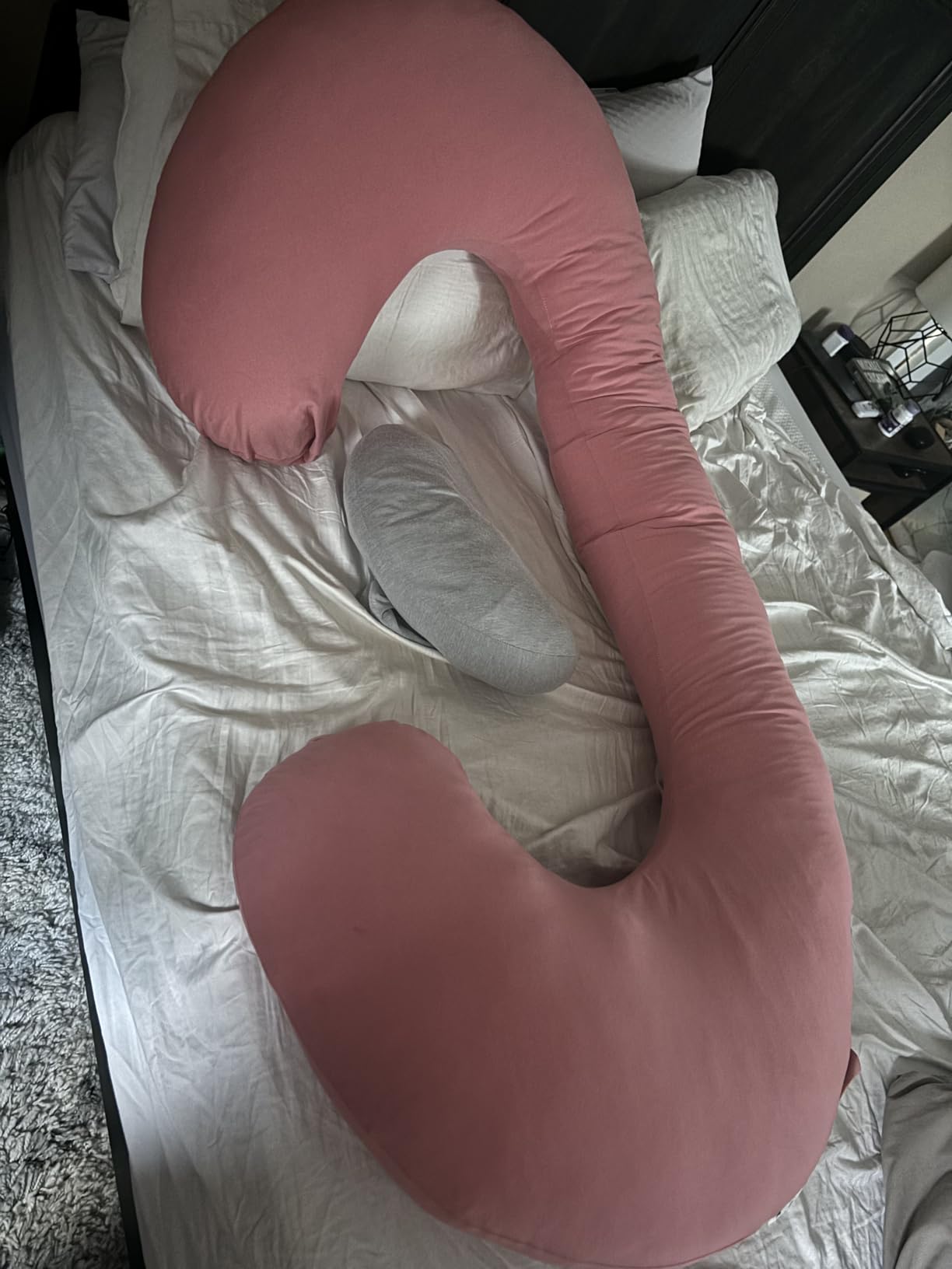 INSEN Cooling Pregnancy Pillow, Maternity Pillow for Pregnant Women, C Shaped for Side Sleeping, Glossy Gray customer photo 2
