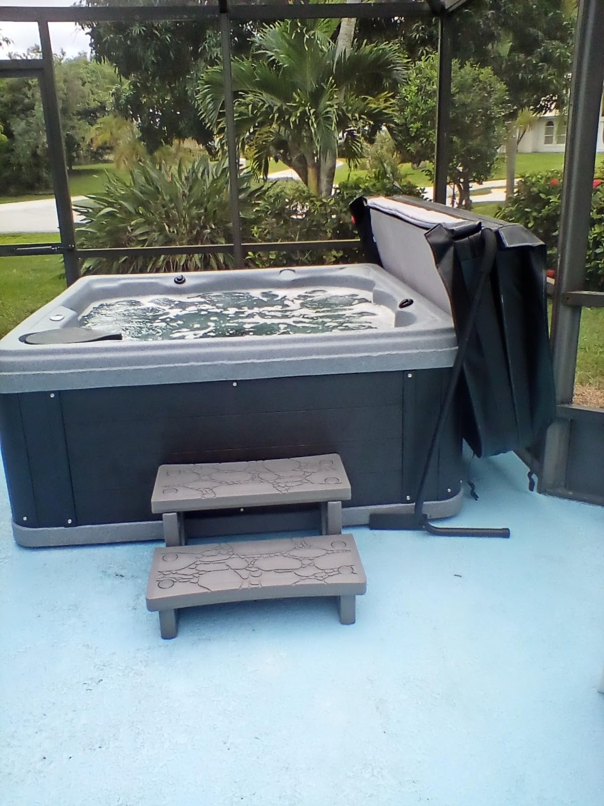 Inland 6 Person Indoor Outdoor Hot Tub, Plug & Play Spa, 24 Jets, LED Lighting System, Insulated Spa Cover, Aqualife by Strong Spas customer photo 1