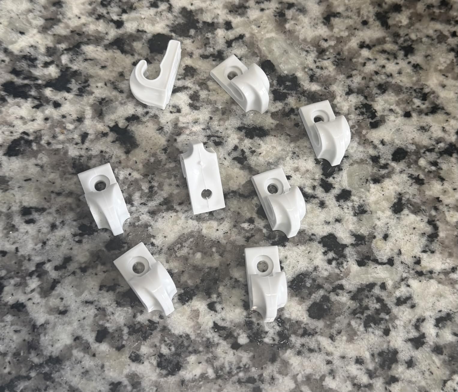 24 Pack White Down Wall Clip Closet Shelves Clips Wire Shelf Loop Clip Plastic Wire Shelf Brackets Included Clips Screws and Expansion Tubes for Wire Closet Shelving customer photo 2